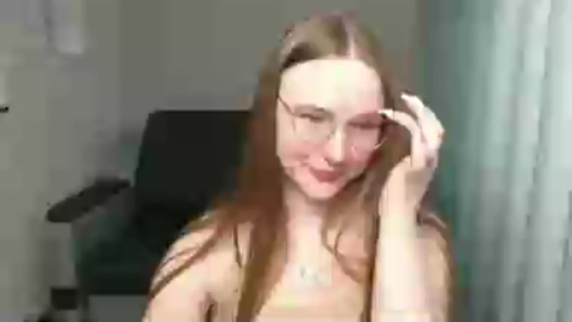 Gallery image thumbnail from Shy_Melany's myfreecams stream on, 05/29/2024, 13:10 image 6 of 20