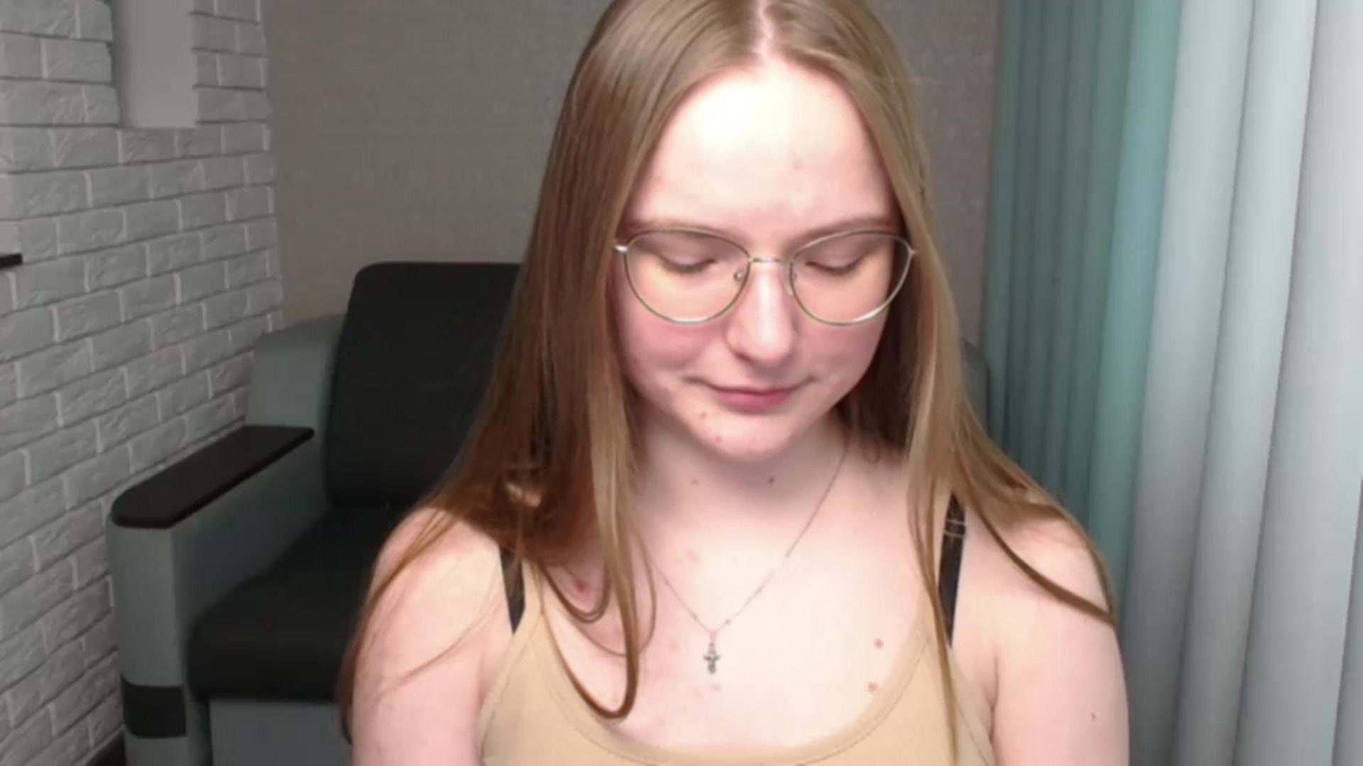 Gallery image thumbnail from Shy_Melany's myfreecams stream on, 05/29/2024, 13:28 image 8 of 20