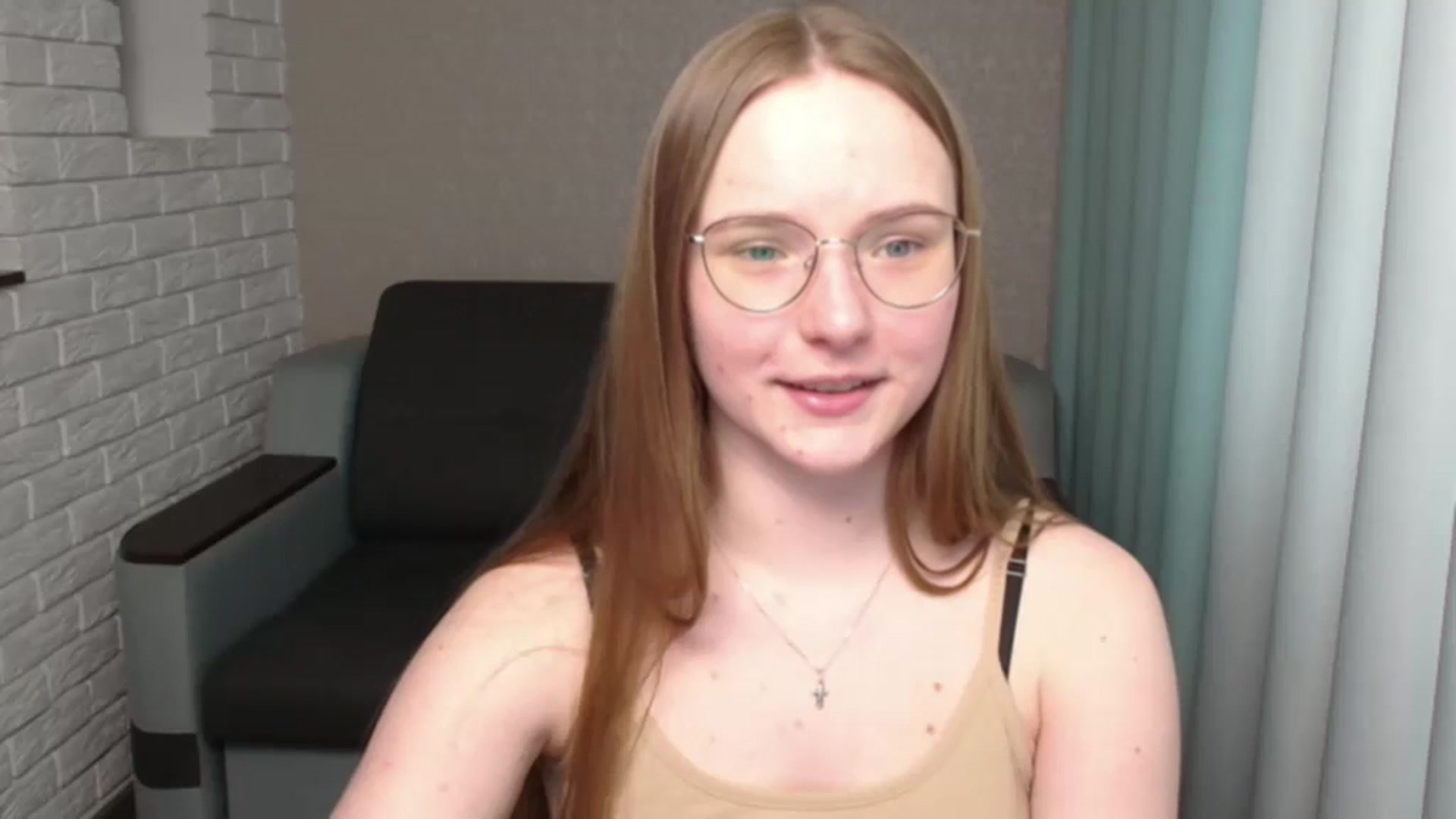Gallery image thumbnail from Shy_Melany's myfreecams stream on, 05/29/2024, 13:28 image 3 of 20