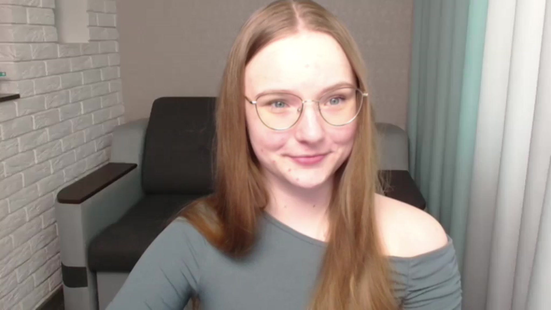 Gallery image thumbnail from Shy_Melany's myfreecams stream on, 05/30/2024, 15:00 image 2 of 20