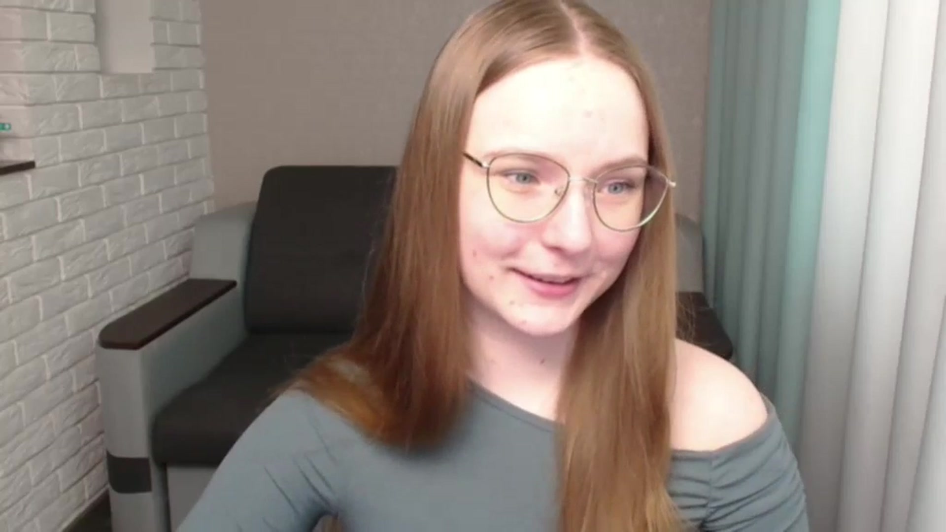 Gallery image thumbnail from Shy_Melany's myfreecams stream on, 05/30/2024, 15:00 image 7 of 20
