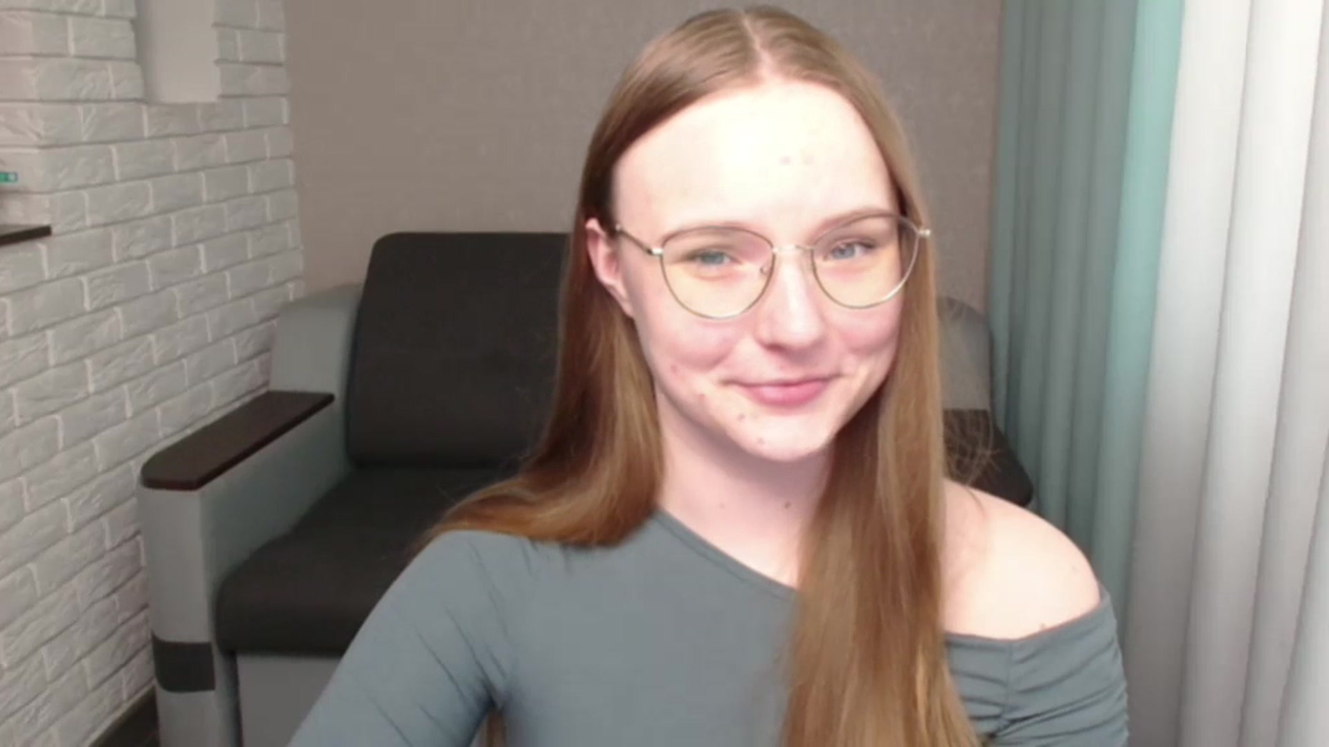 Gallery image thumbnail from Shy_Melany's myfreecams stream on, 05/30/2024, 15:00 image 14 of 20