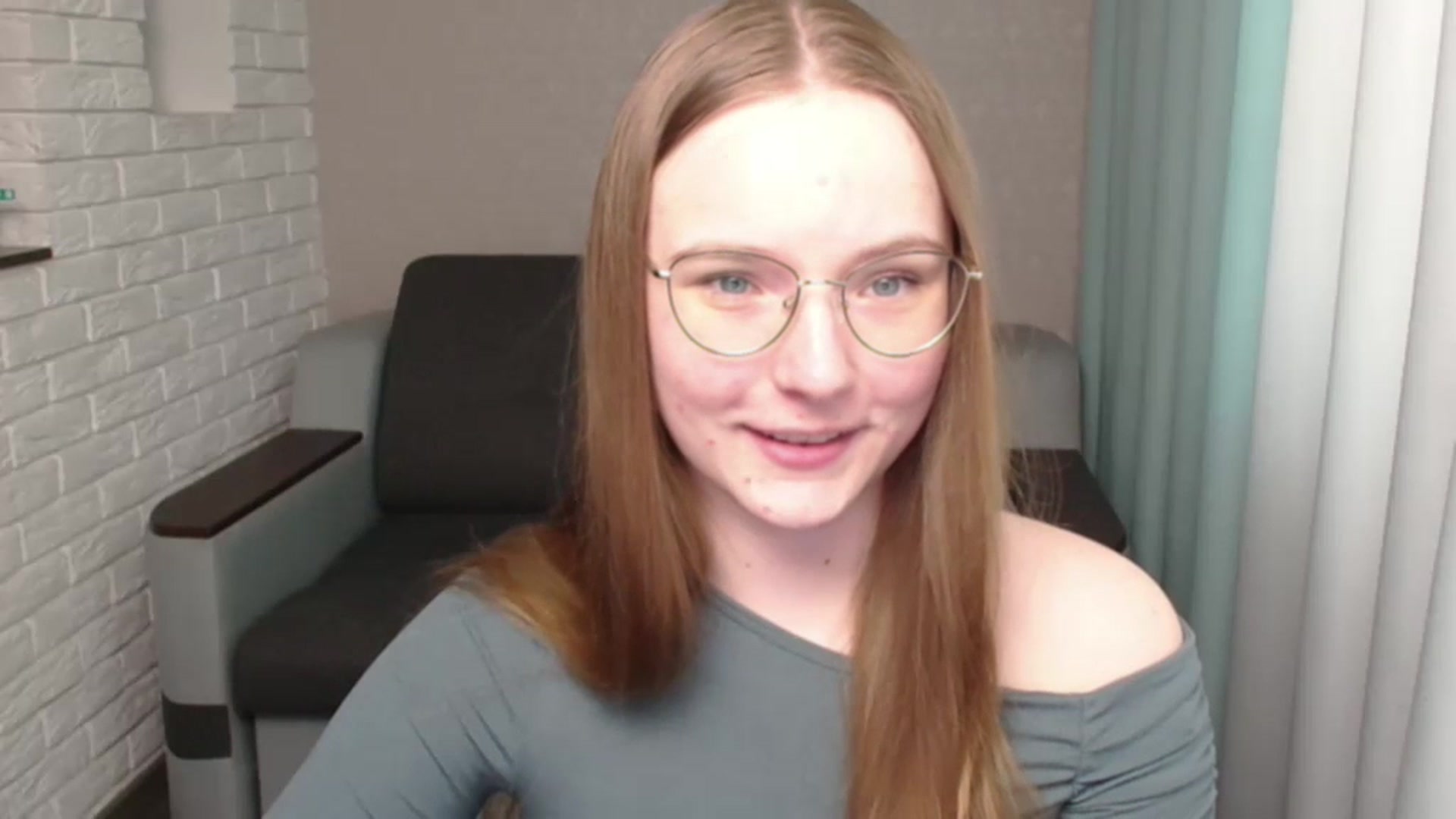 Gallery image thumbnail from Shy_Melany's myfreecams stream on, 05/30/2024, 15:00 image 5 of 20