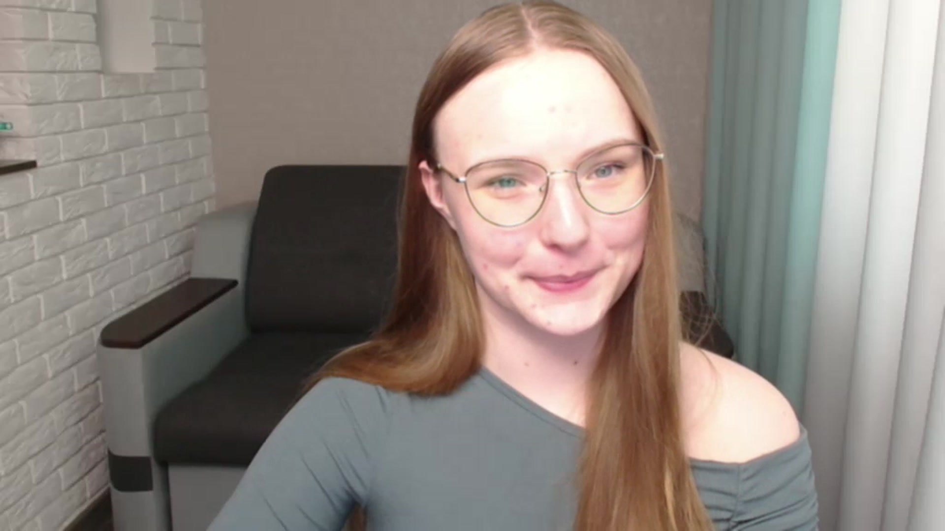 Gallery image thumbnail from Shy_Melany's myfreecams stream on, 05/30/2024, 15:00 image 13 of 20
