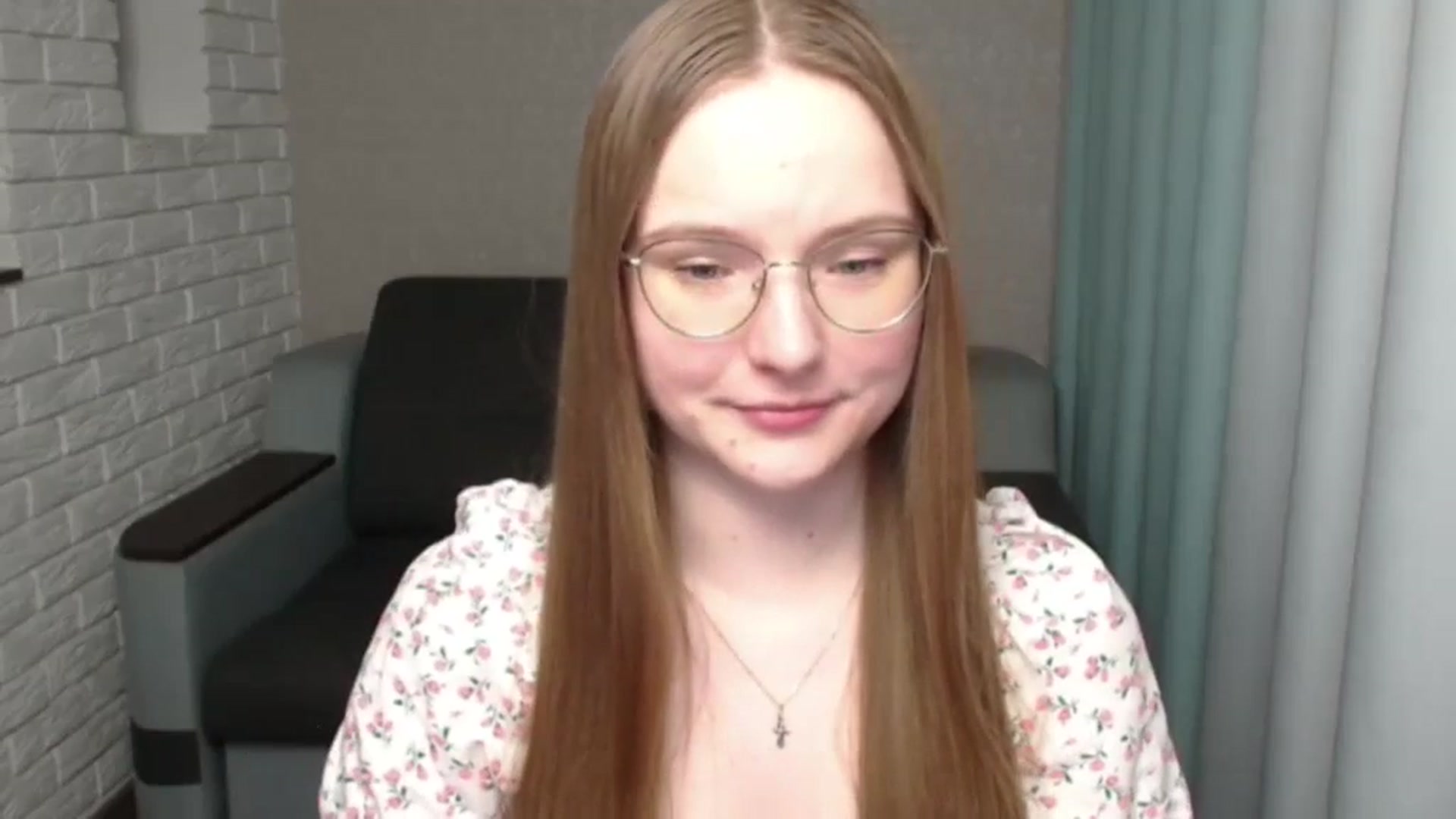 Gallery image thumbnail from Shy_Melany's myfreecams stream on, 05/30/2024, 19:17 image 6 of 20