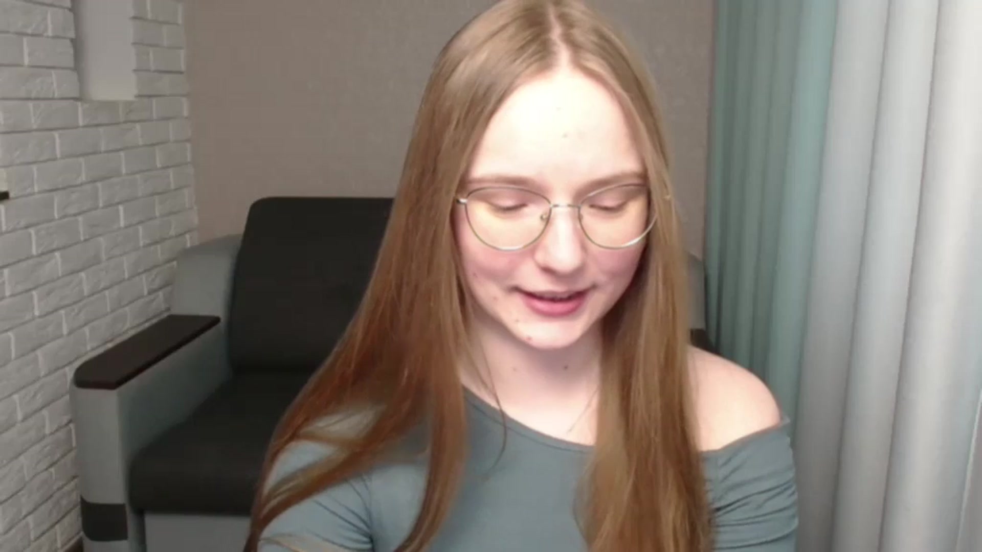 Gallery image thumbnail from Shy_Melany's myfreecams stream on, 05/31/2024, 16:36 image 7 of 20