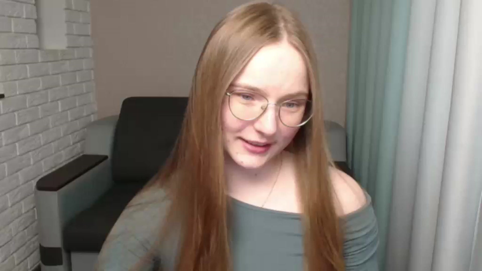 Gallery image thumbnail from Shy_Melany's myfreecams stream on, 05/31/2024, 16:36 image 5 of 20