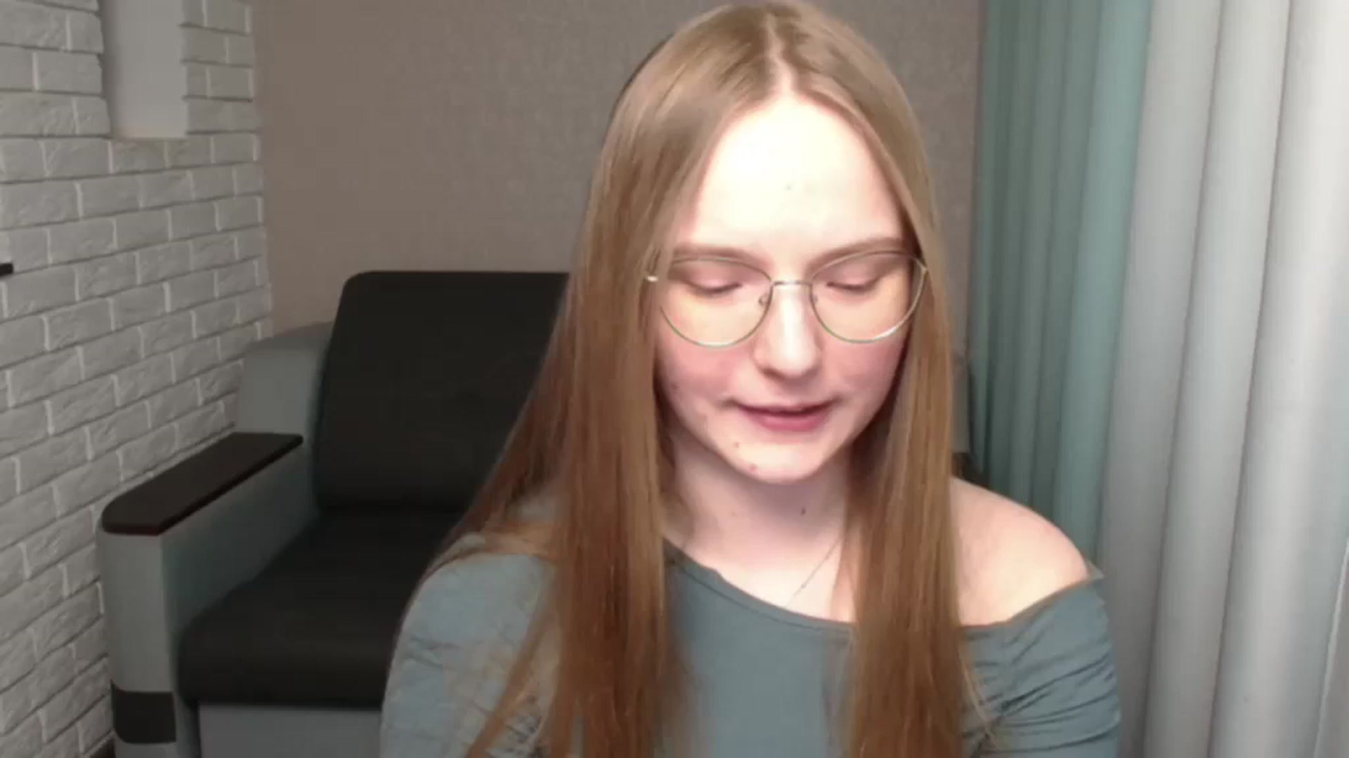 Gallery image thumbnail from Shy_Melany's myfreecams stream on, 05/31/2024, 16:36 image 17 of 20