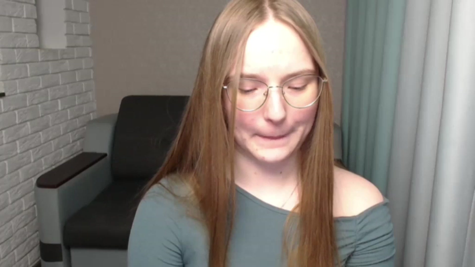 Gallery image thumbnail from Shy_Melany's myfreecams stream on, 05/31/2024, 17:51 image 18 of 20