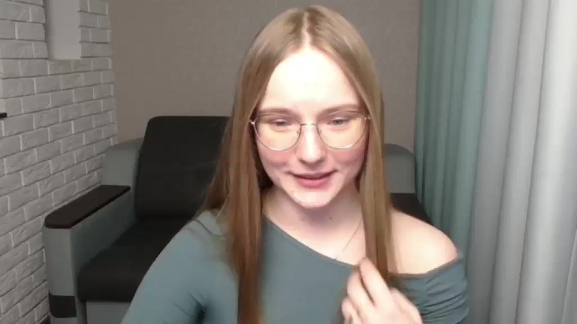 Gallery image thumbnail from Shy_Melany's myfreecams stream on, 05/31/2024, 17:51 image 17 of 20