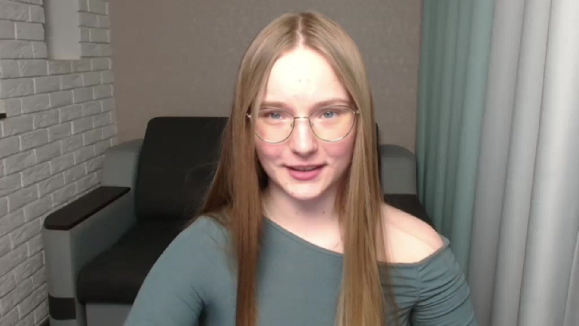 Gallery image thumbnail from Shy_Melany's myfreecams stream on, 05/31/2024, 17:51 image 13 of 20