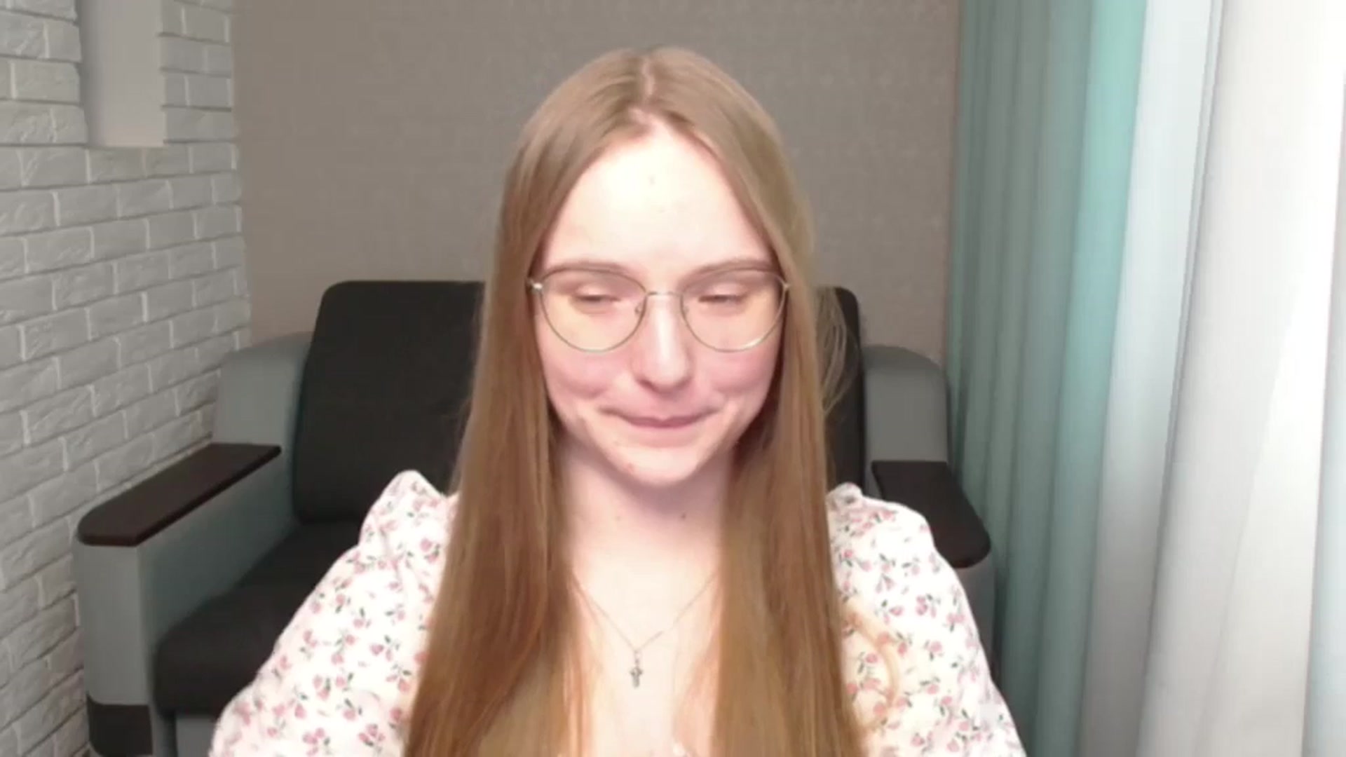 Gallery image thumbnail from Shy_Melany's myfreecams stream on, 06/04/2024, 11:25 image 10 of 20