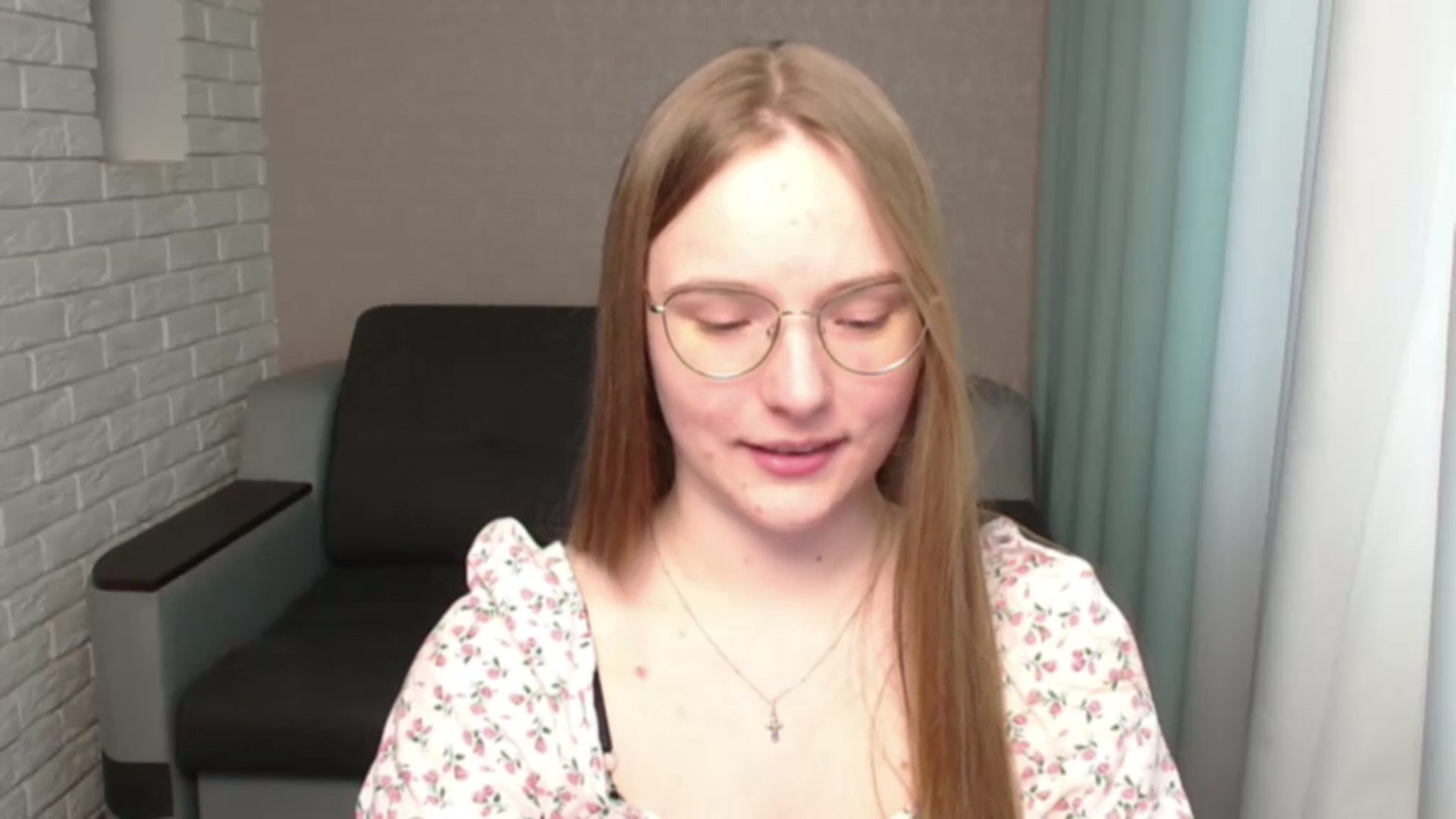 Gallery image thumbnail from Shy_Melany's myfreecams stream on, 06/04/2024, 13:00 image 9 of 20