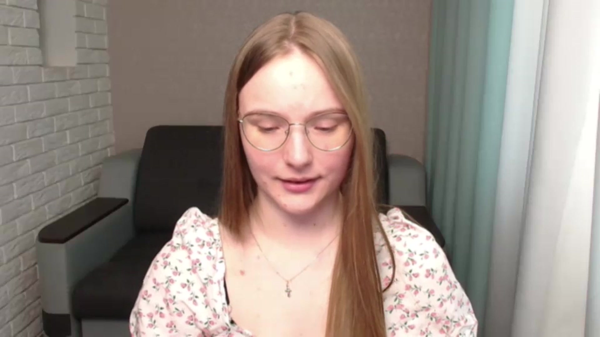 Gallery image thumbnail from Shy_Melany's myfreecams stream on, 06/04/2024, 13:00 image 15 of 20