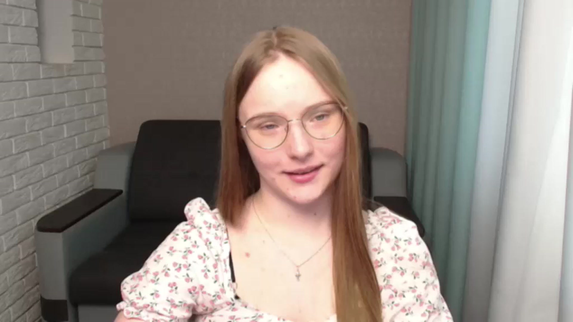 Gallery image thumbnail from Shy_Melany's myfreecams stream on, 06/04/2024, 13:00 image 11 of 20