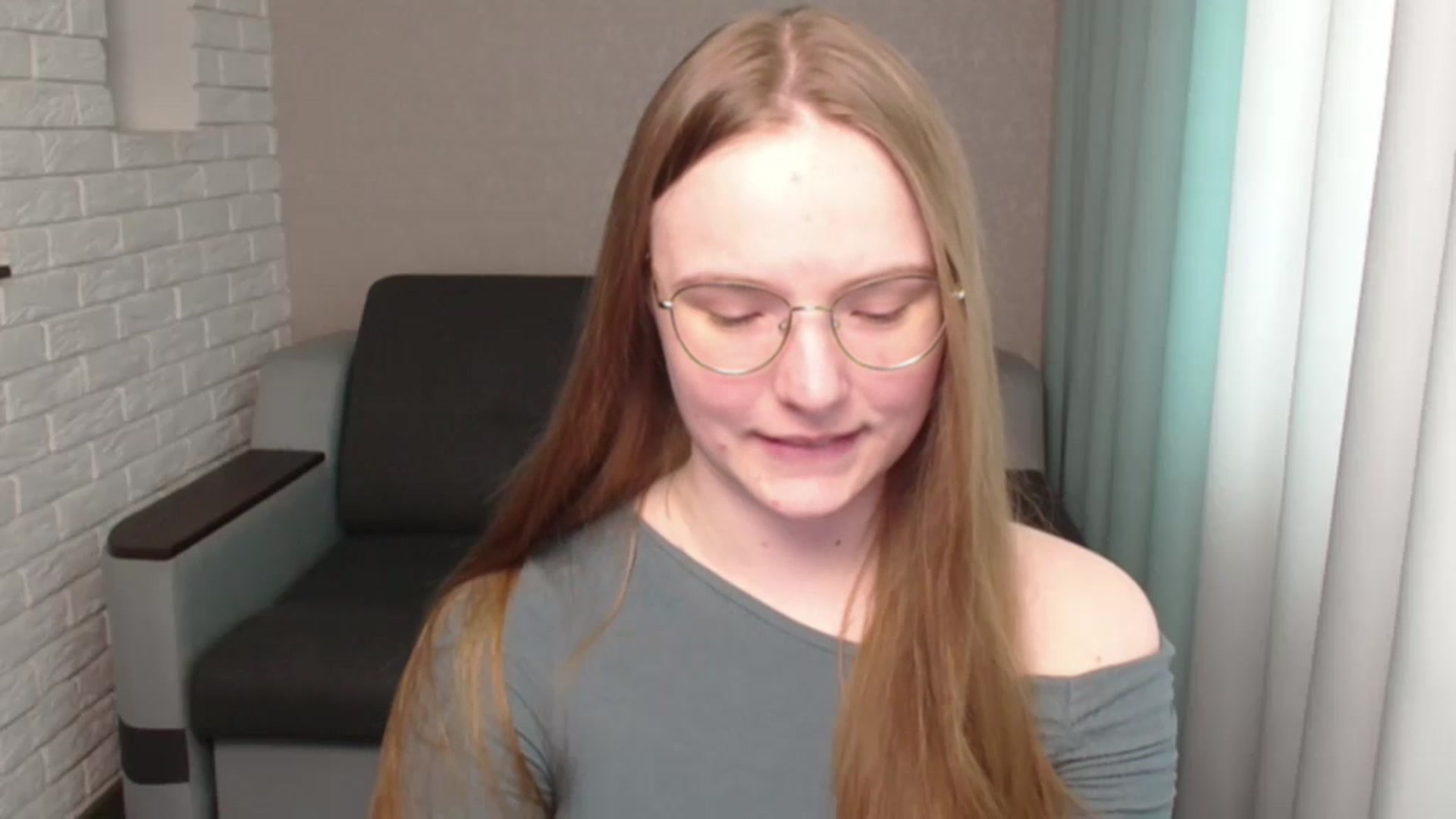 Gallery image thumbnail from Shy_Melany's myfreecams stream on, 06/05/2024, 09:15 image 5 of 20