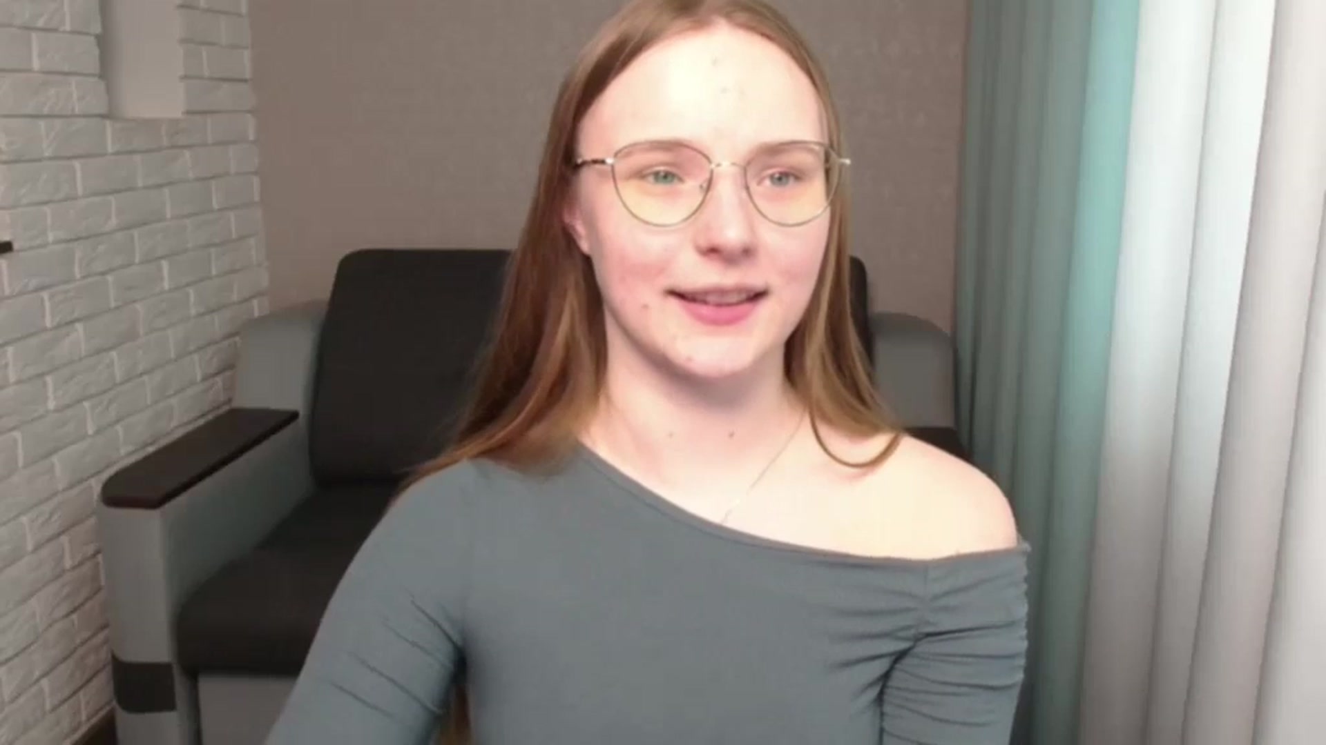 Gallery image thumbnail from Shy_Melany's myfreecams stream on, 06/05/2024, 10:04 image 18 of 20