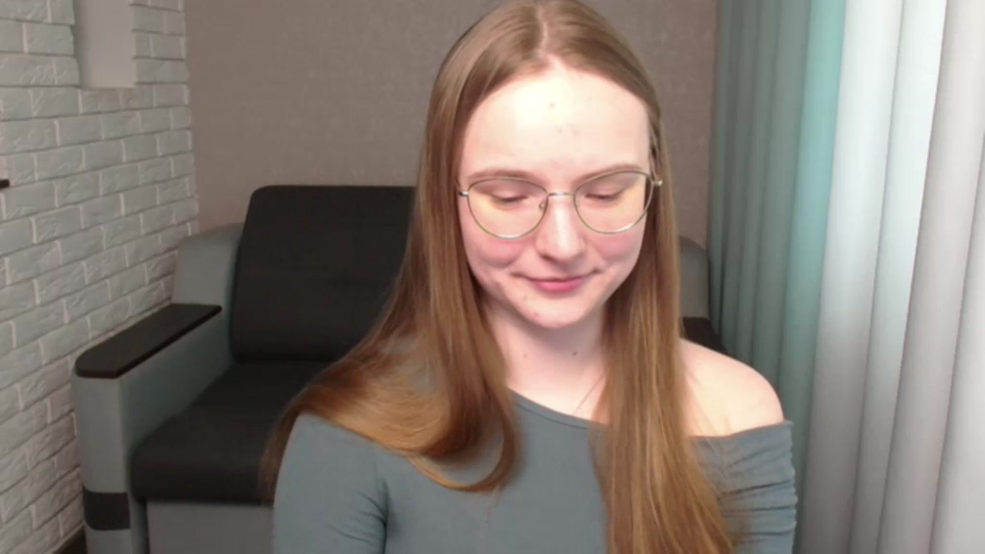 Gallery image thumbnail from Shy_Melany's myfreecams stream on, 06/05/2024, 10:04 image 13 of 20