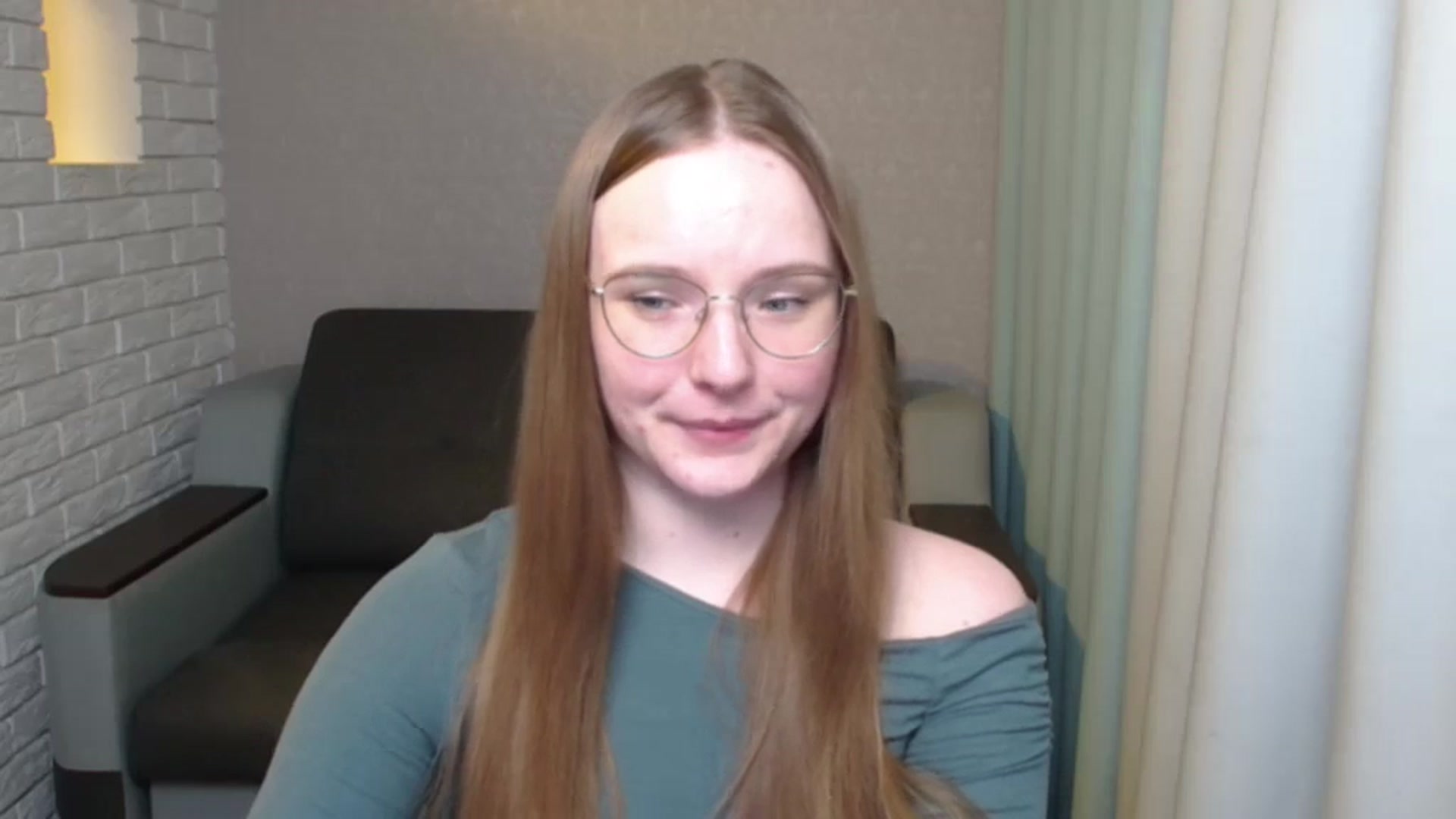 Gallery image thumbnail from Shy_Melany's myfreecams stream on, 06/09/2024, 23:10 image 17 of 20