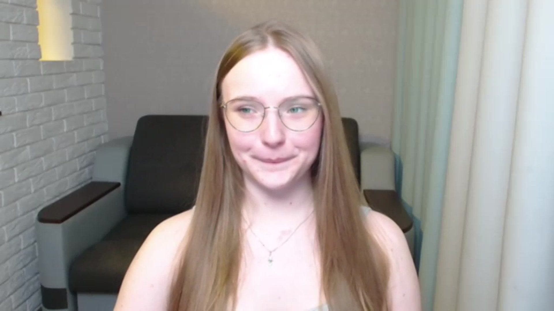 Gallery image thumbnail from Shy_Melany's myfreecams stream on, 06/10/2024, 20:34 image 11 of 20