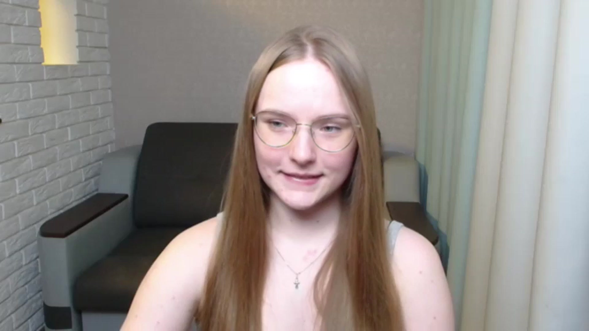Gallery image thumbnail from Shy_Melany's myfreecams stream on, 06/10/2024, 20:34 image 6 of 20