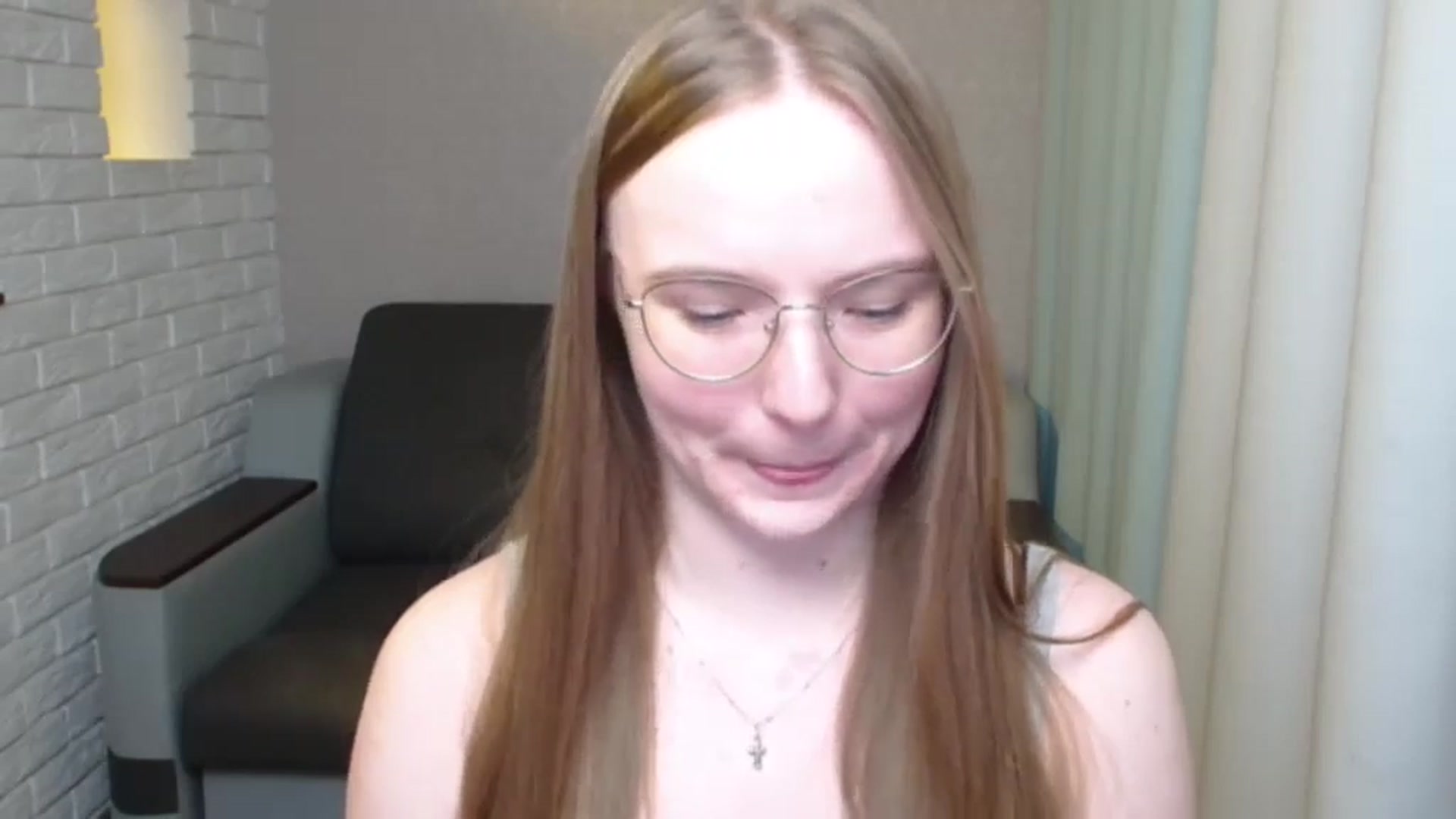 Gallery image thumbnail from Shy_Melany's myfreecams stream on, 06/10/2024, 20:34 image 17 of 20