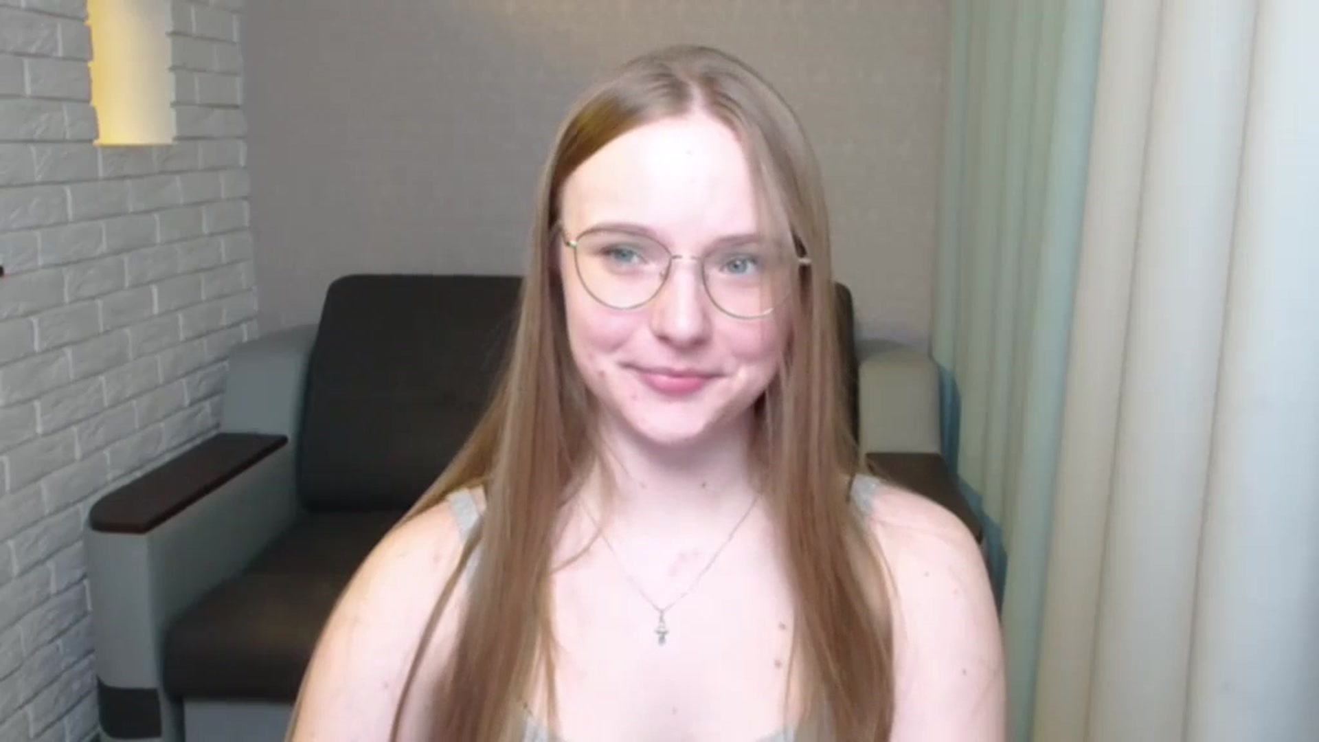 Gallery image thumbnail from Shy_Melany's myfreecams stream on, 06/10/2024, 21:39 image 2 of 20