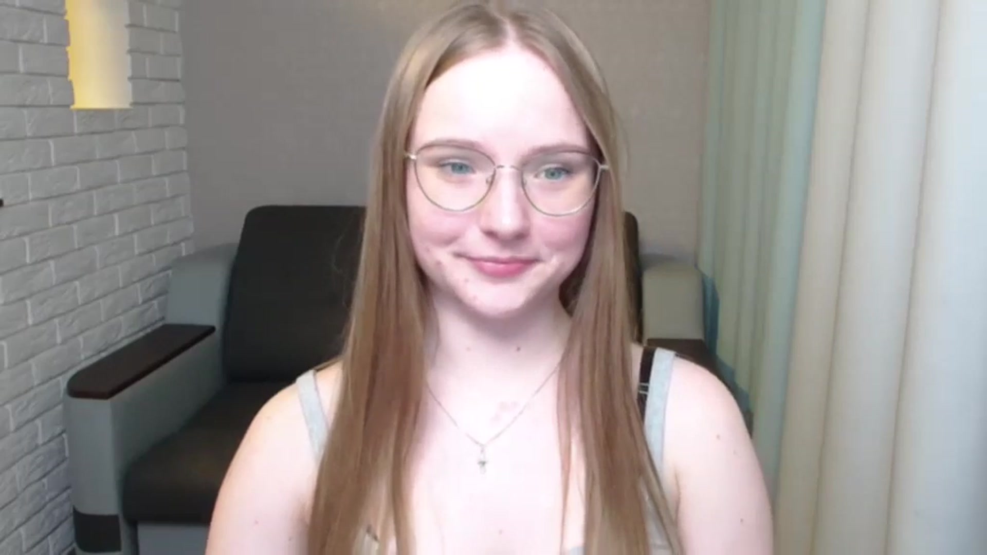 Gallery image thumbnail from Shy_Melany's myfreecams stream on, 06/10/2024, 21:39 image 16 of 20