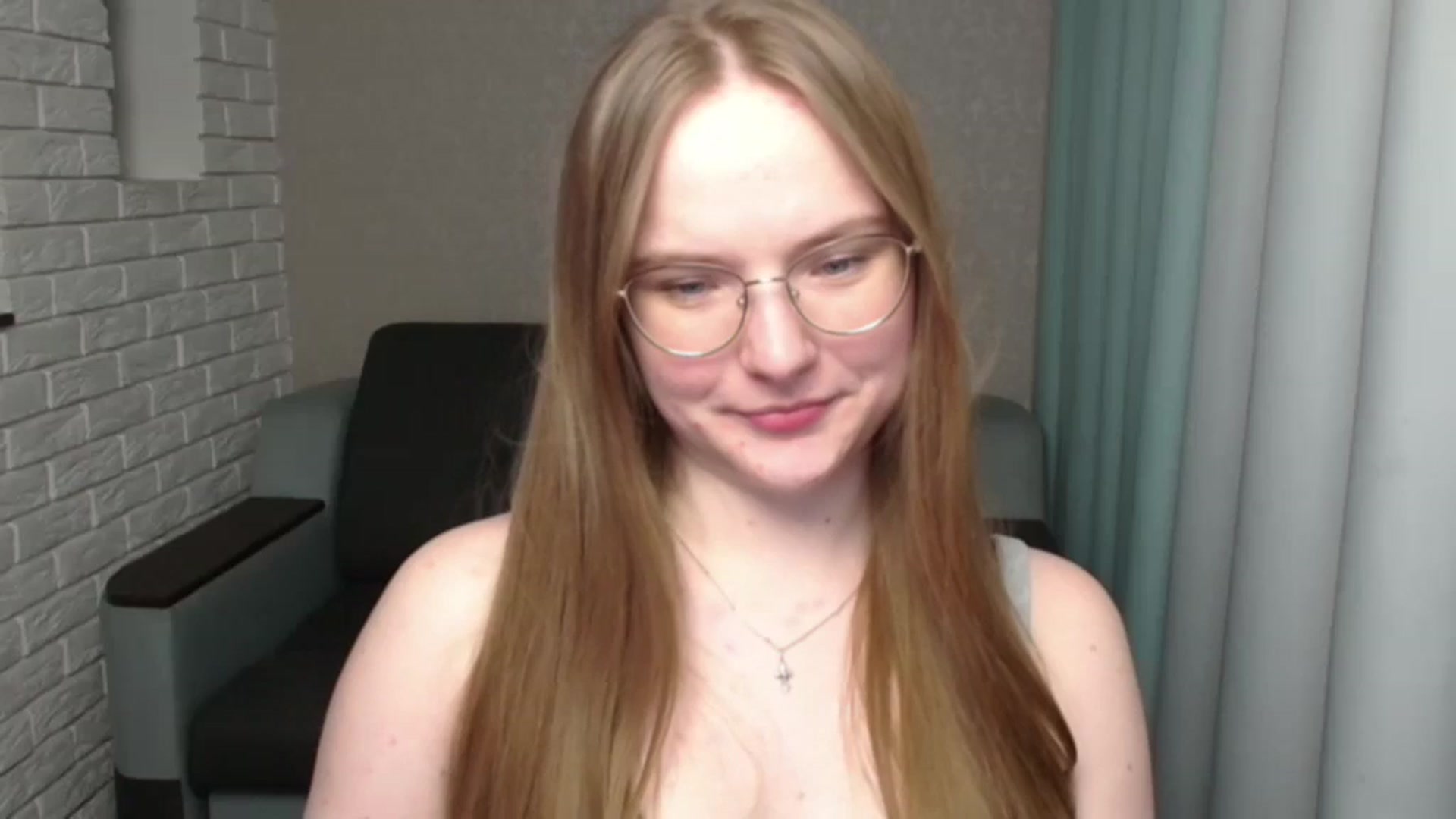 Gallery image thumbnail from Shy_Melany's myfreecams stream on, 06/10/2024, 23:14 image 6 of 20