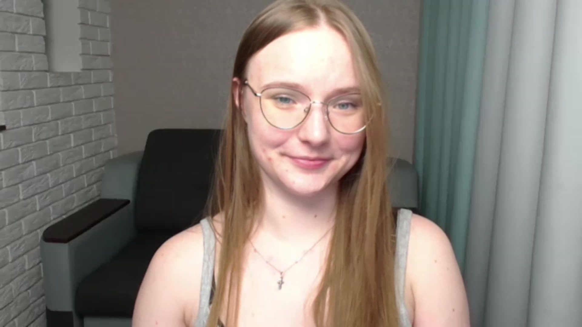 Gallery image thumbnail from Shy_Melany's myfreecams stream on, 06/10/2024, 23:45 image 12 of 20
