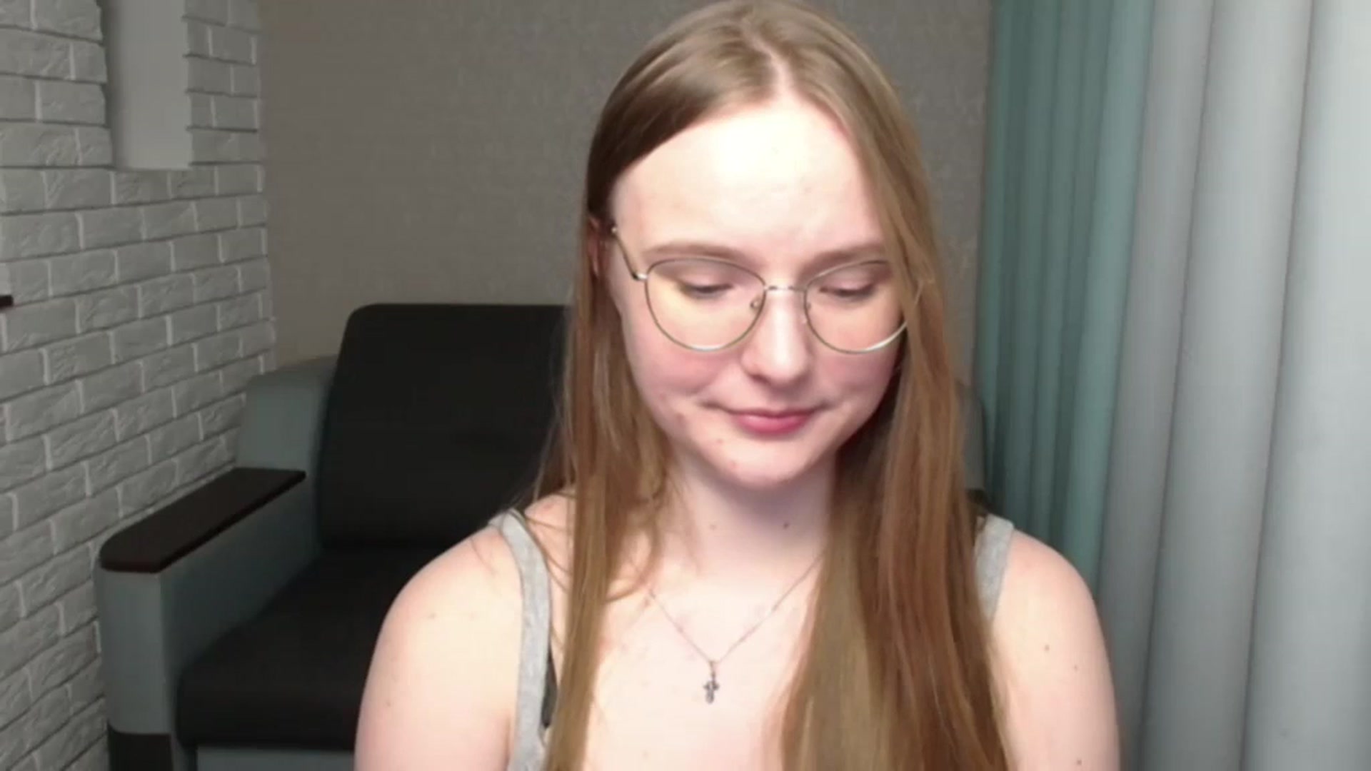 Gallery image thumbnail from Shy_Melany's myfreecams stream on, 06/10/2024, 23:45 image 16 of 20