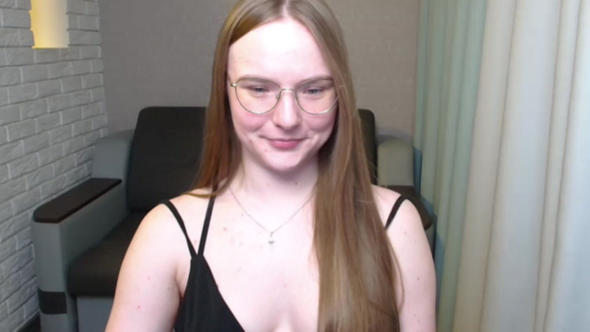 Gallery image thumbnail from Shy_Melany's myfreecams stream on, 06/12/2024, 22:51 image 6 of 20