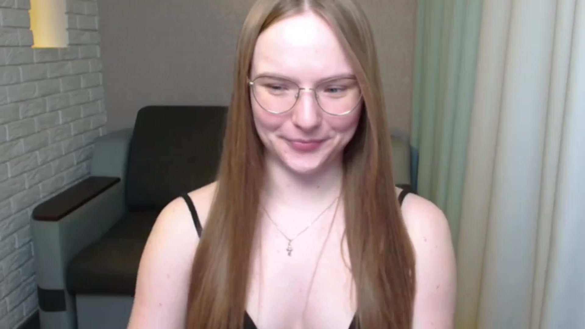 Gallery image thumbnail from Shy_Melany's myfreecams stream on, 06/12/2024, 23:43 image 15 of 20