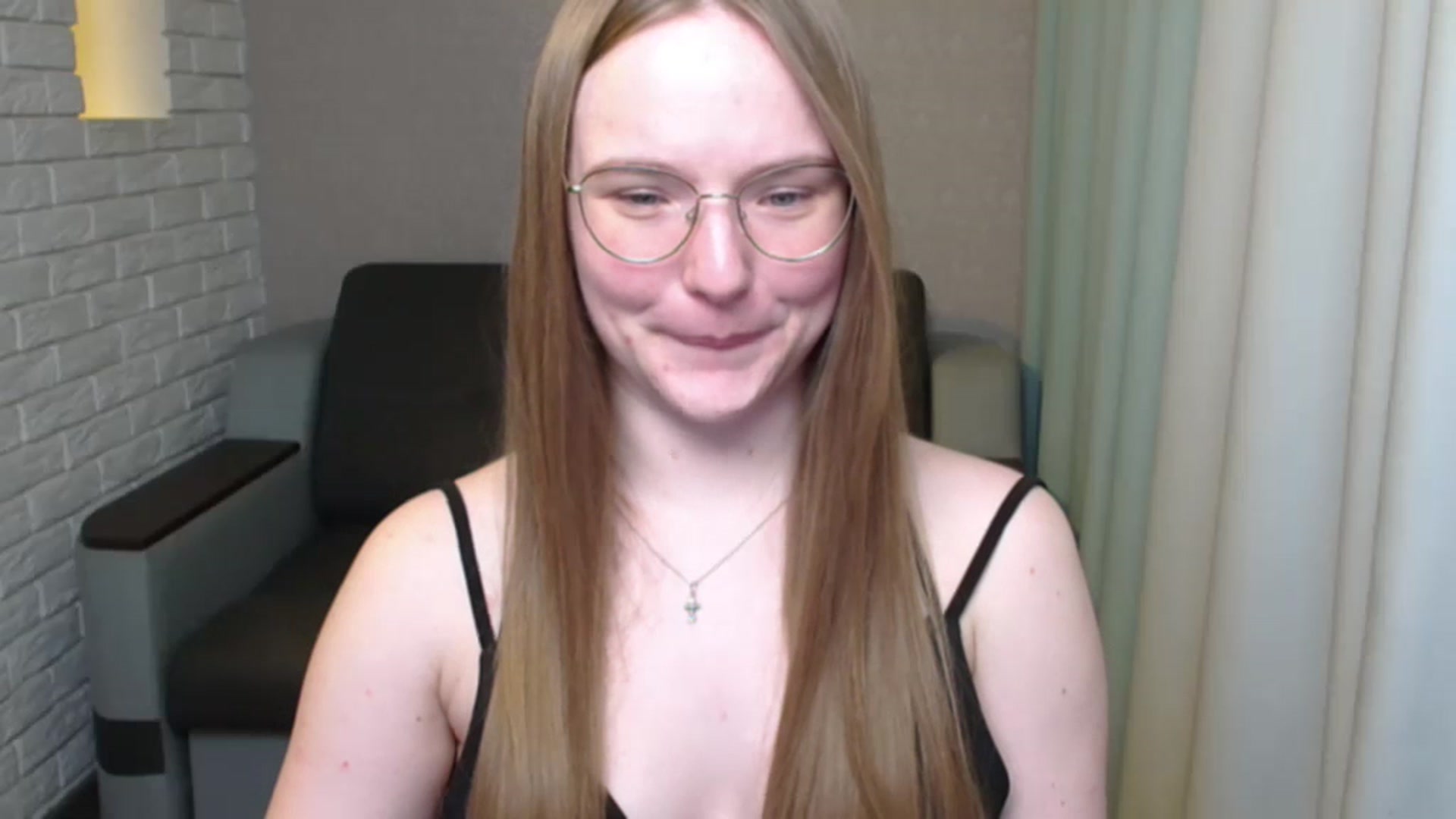 Gallery image thumbnail from Shy_Melany's myfreecams stream on, 06/12/2024, 23:43 image 13 of 20
