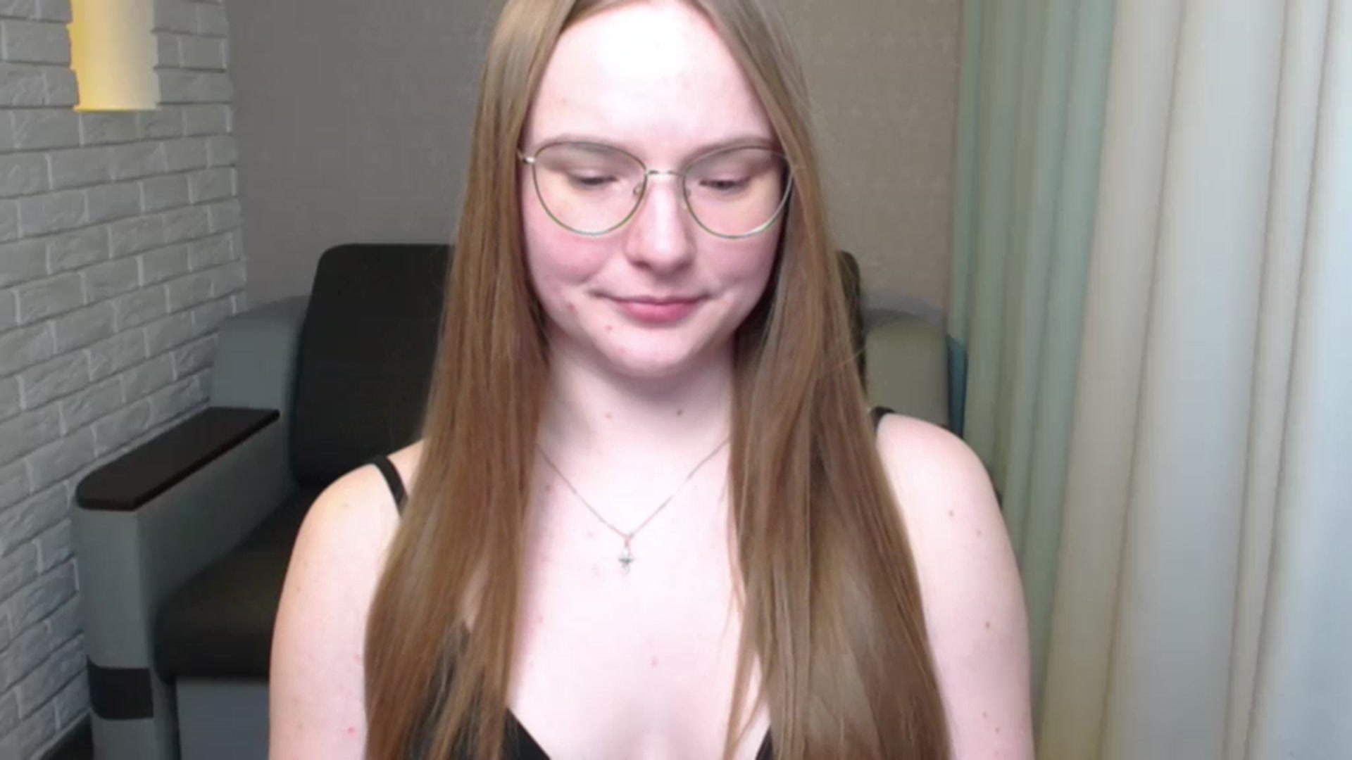 Gallery image thumbnail from Shy_Melany's myfreecams stream on, 06/12/2024, 23:43 image 7 of 20