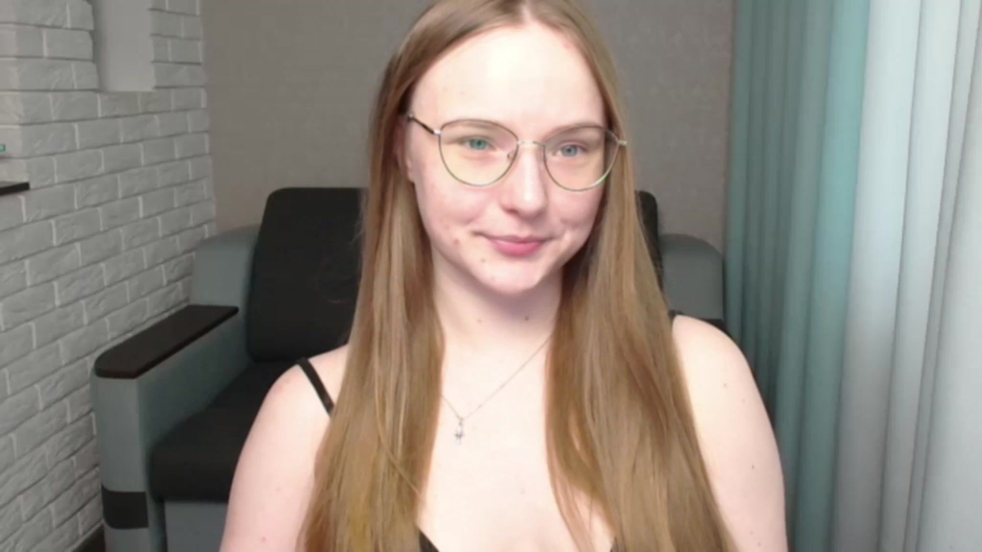 Gallery image thumbnail from Shy_Melany's myfreecams stream on, 06/13/2024, 14:21 image 6 of 20