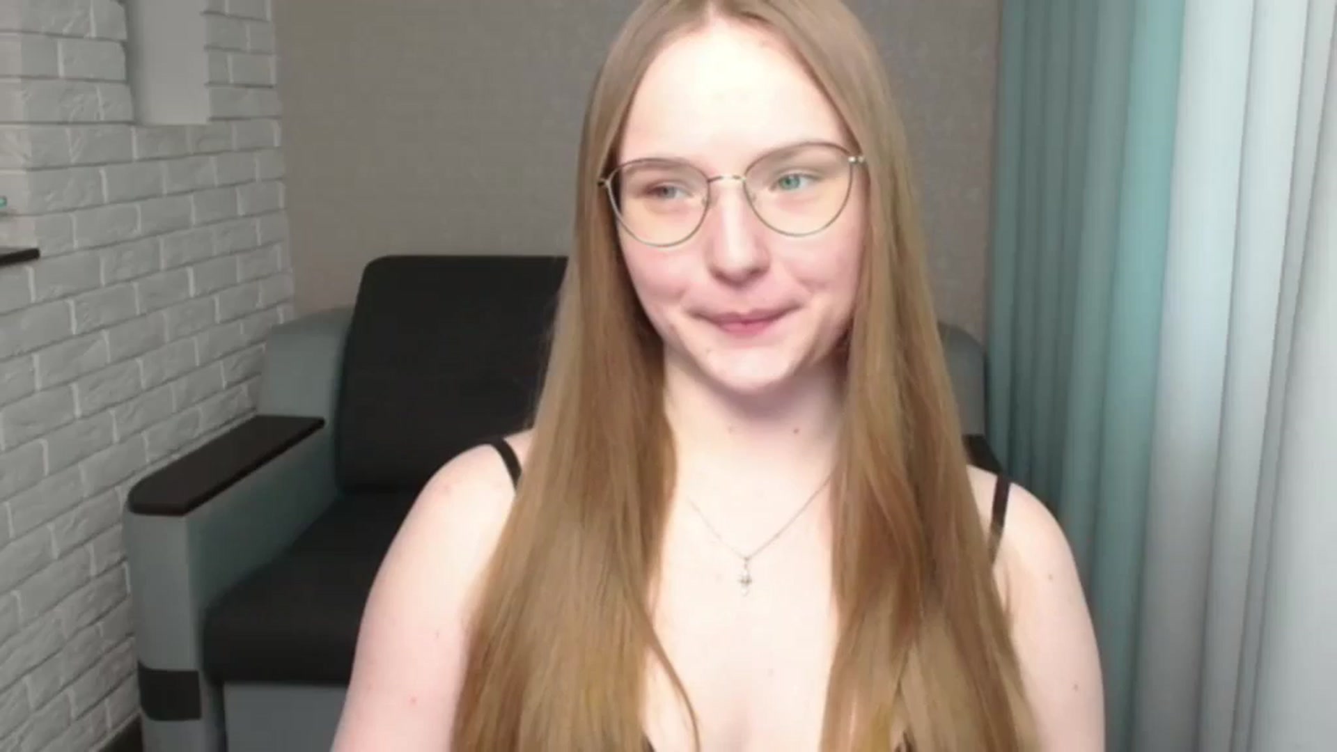 Gallery image thumbnail from Shy_Melany's myfreecams stream on, 06/13/2024, 14:21 image 5 of 20