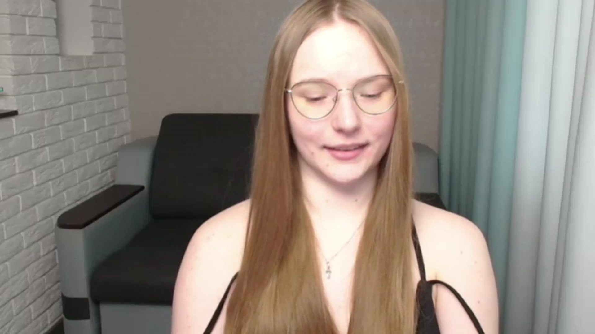 Gallery image thumbnail from Shy_Melany's myfreecams stream on, 06/13/2024, 14:21 image 16 of 20