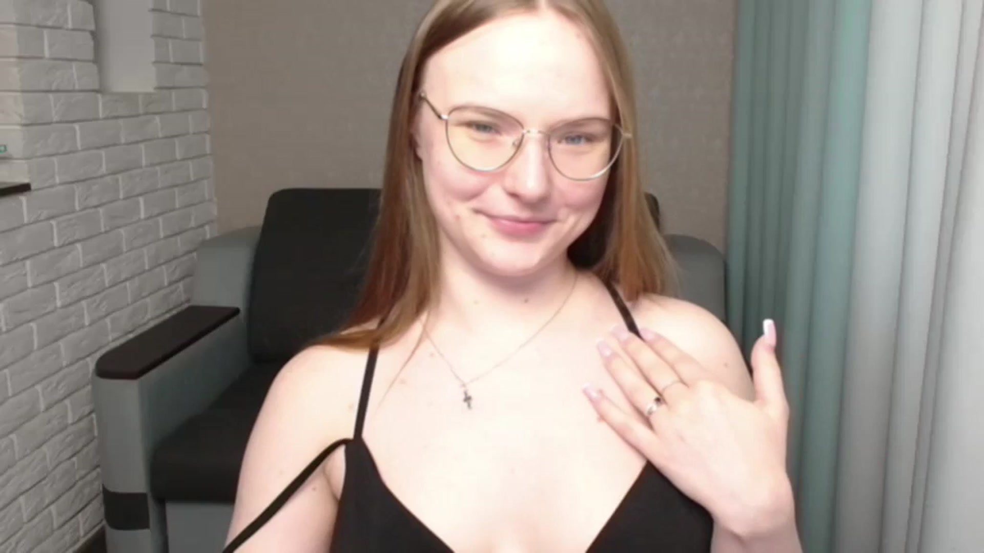 Gallery image thumbnail from Shy_Melany's myfreecams stream on, 06/13/2024, 14:53 image 18 of 20