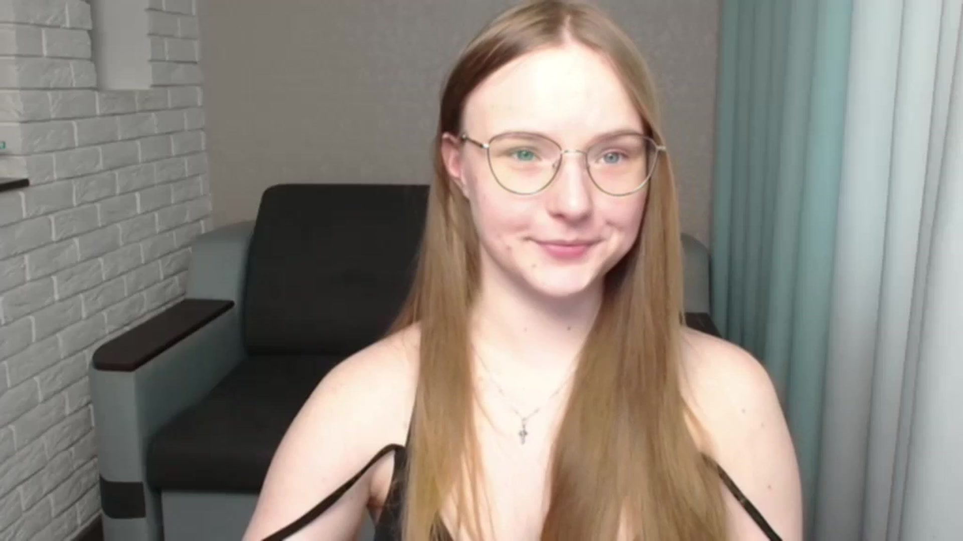 Gallery image thumbnail from Shy_Melany's myfreecams stream on, 06/13/2024, 14:53 image 5 of 20