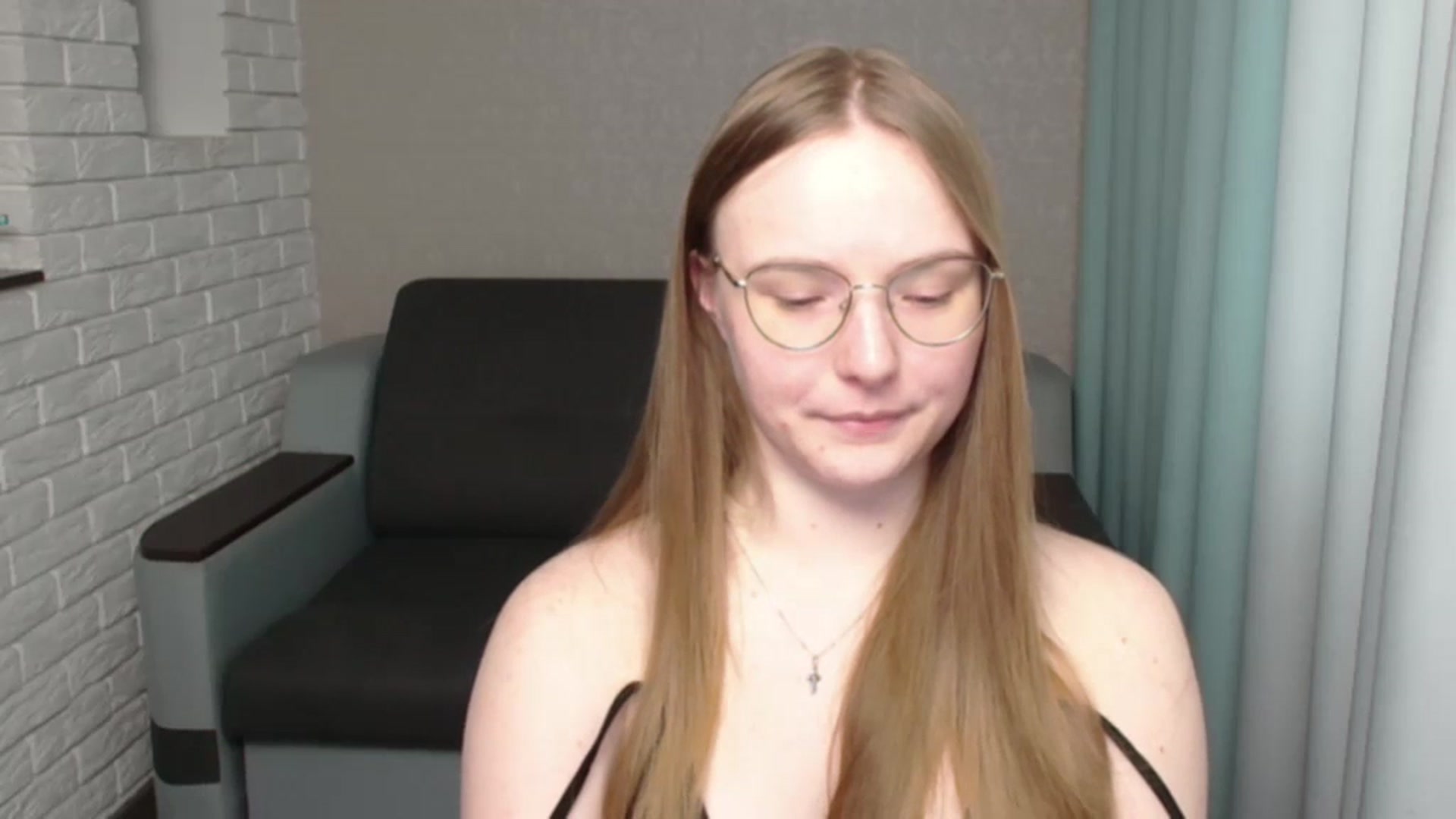 Gallery image thumbnail from Shy_Melany's myfreecams stream on, 06/13/2024, 14:53 image 7 of 20