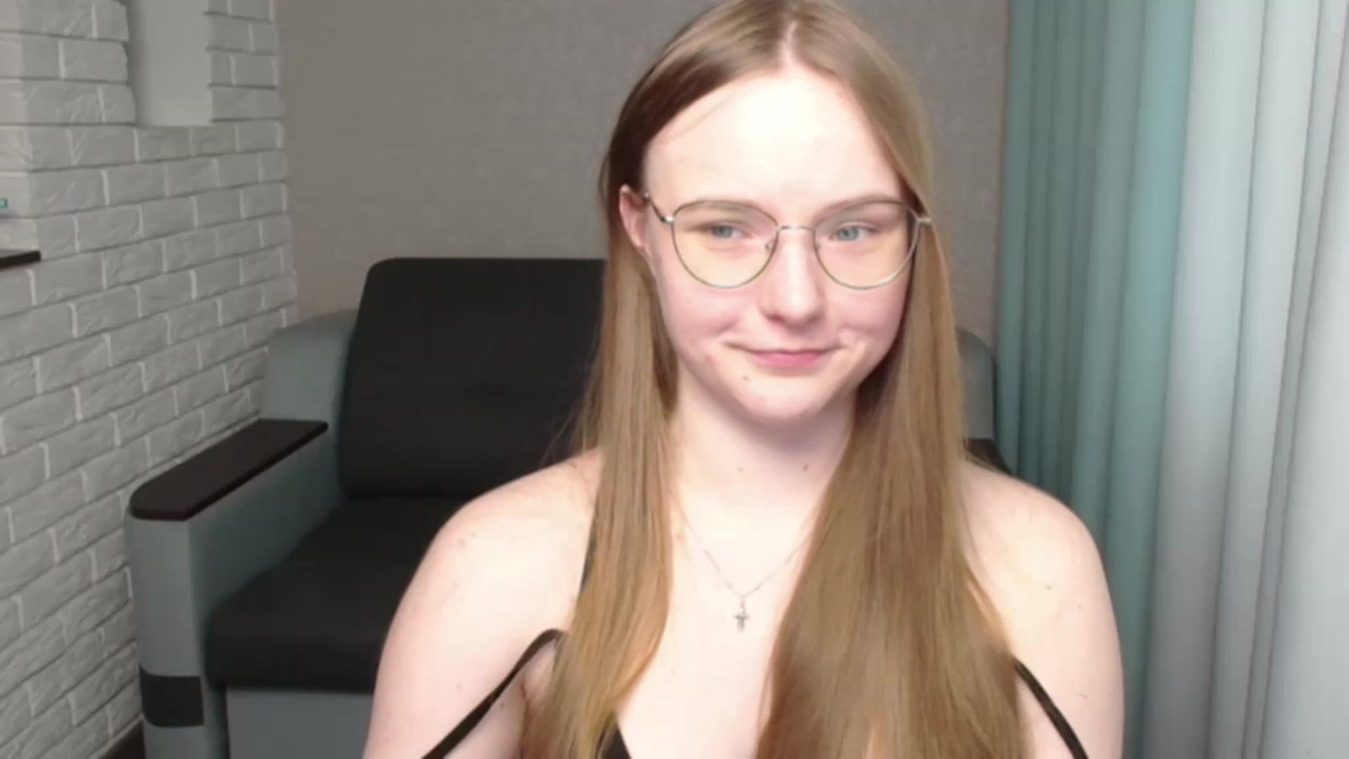 Gallery image thumbnail from Shy_Melany's myfreecams stream on, 06/13/2024, 14:53 image 4 of 20