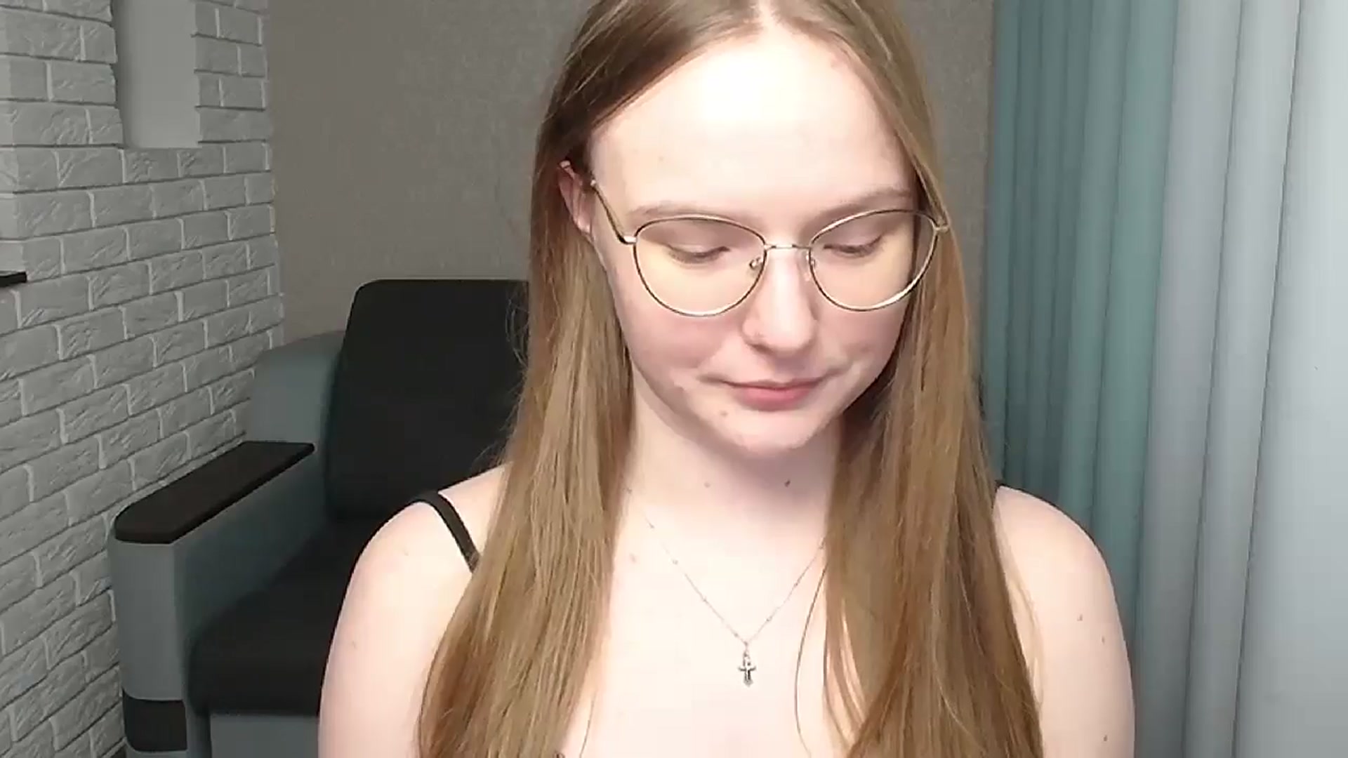 Gallery image thumbnail from Shy_Melany's myfreecams stream on, 06/13/2024, 16:14 image 4 of 20