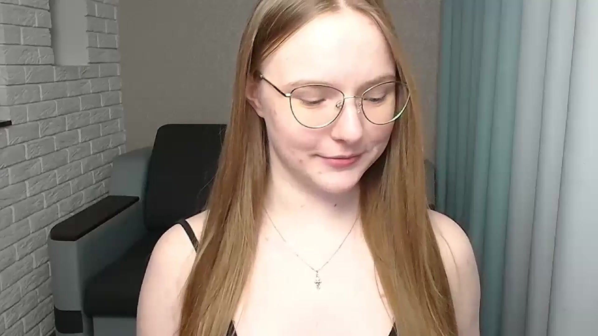 Gallery image thumbnail from Shy_Melany's myfreecams stream on, 06/13/2024, 16:14 image 8 of 20