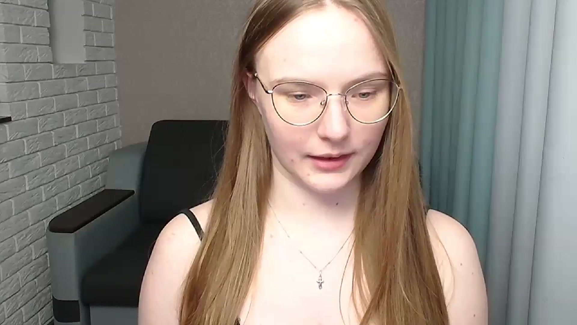 Gallery image thumbnail from Shy_Melany's myfreecams stream on, 06/13/2024, 16:14 image 7 of 20