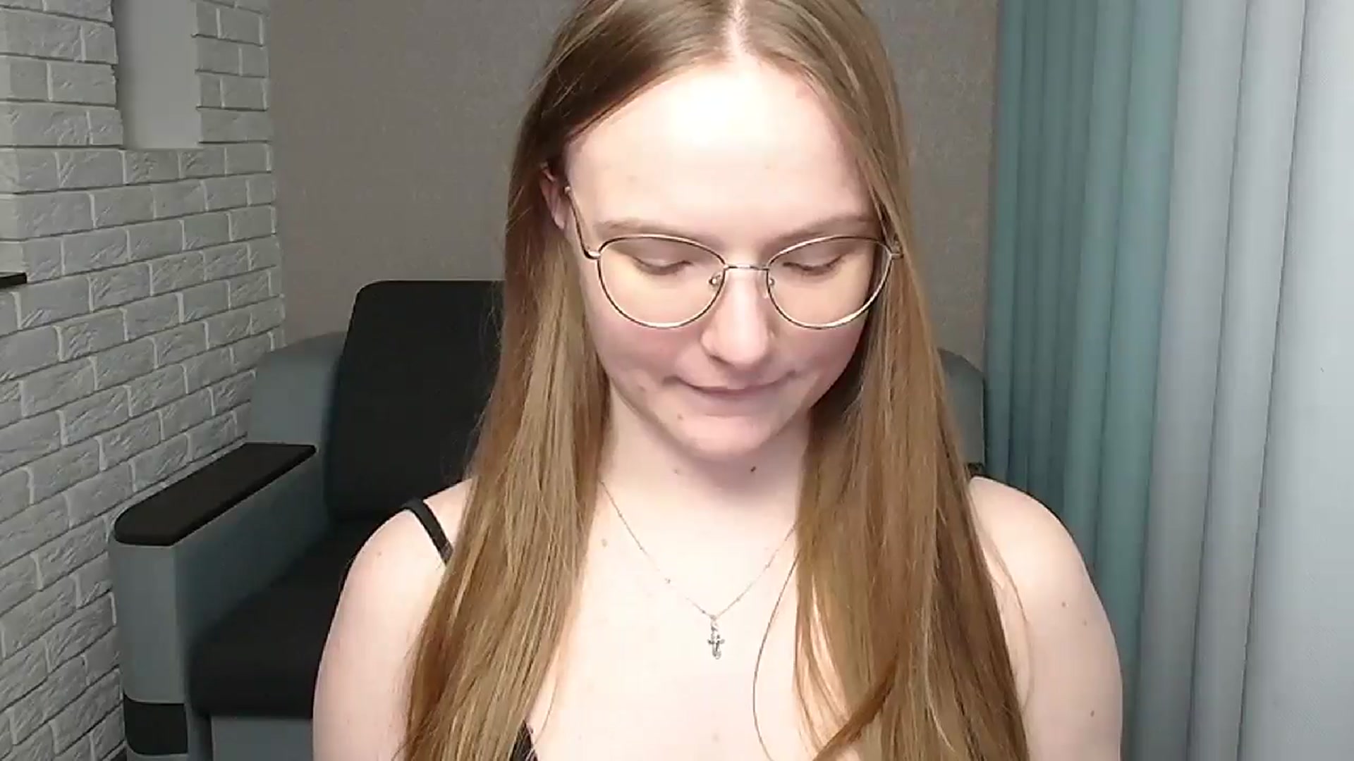 Gallery image thumbnail from Shy_Melany's myfreecams stream on, 06/13/2024, 16:14 image 6 of 20