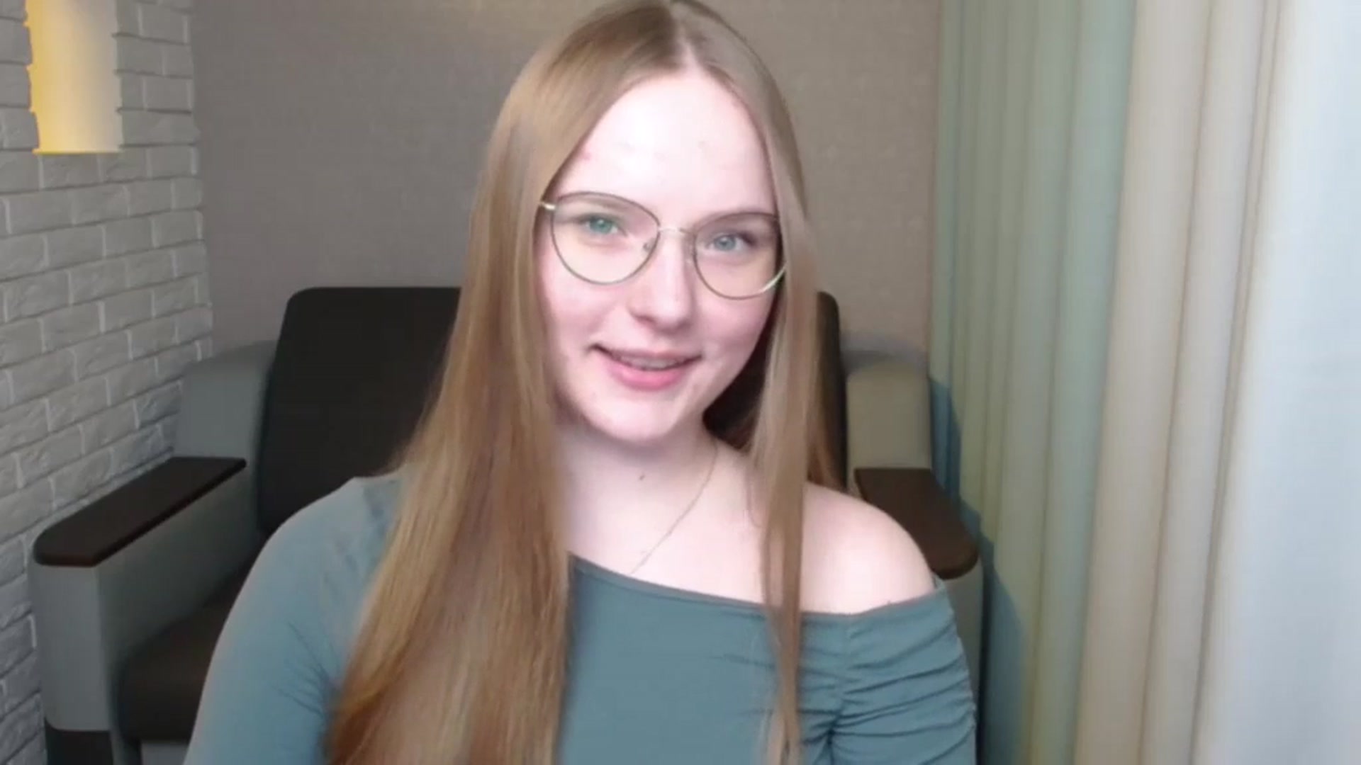 Gallery image thumbnail from Shy_Melany's myfreecams stream on, 06/17/2024, 19:58 image 4 of 20