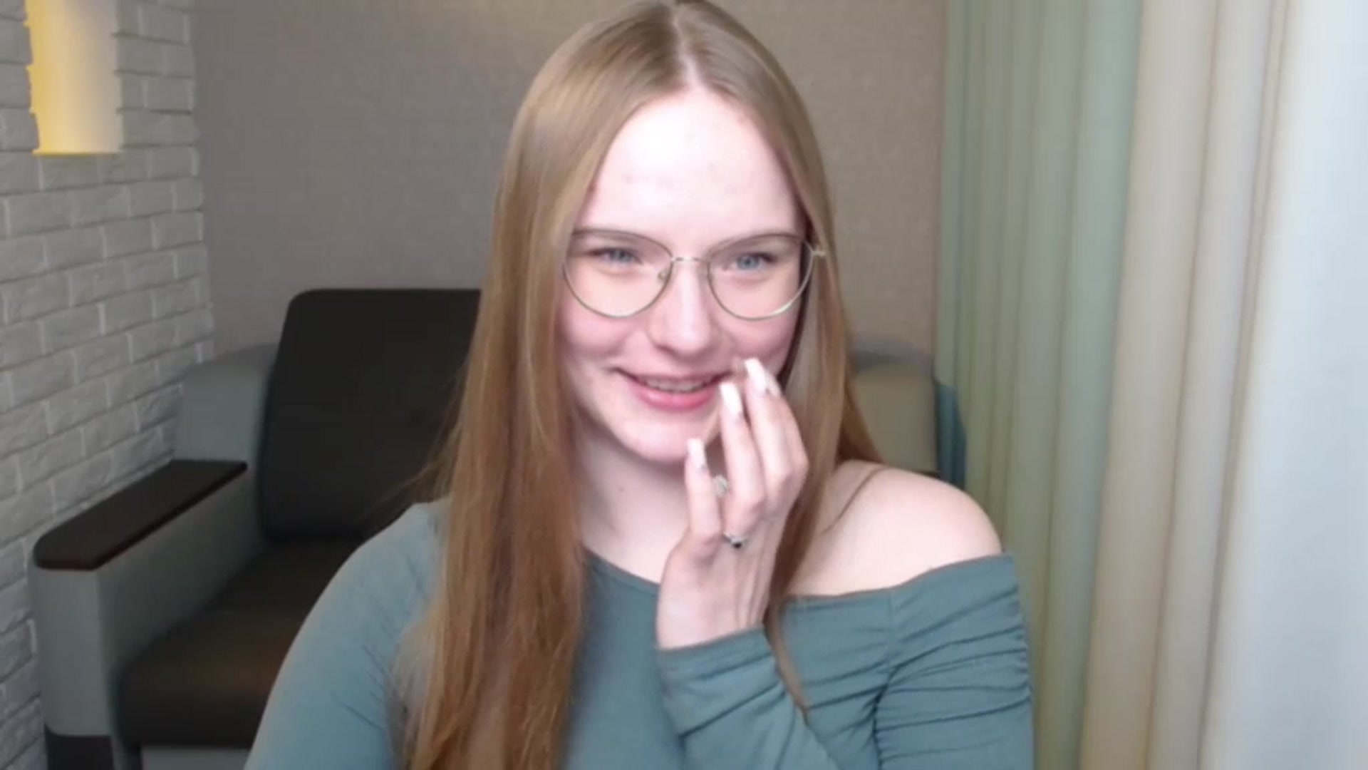 Gallery image thumbnail from Shy_Melany's myfreecams stream on, 06/17/2024, 19:58 image 7 of 20