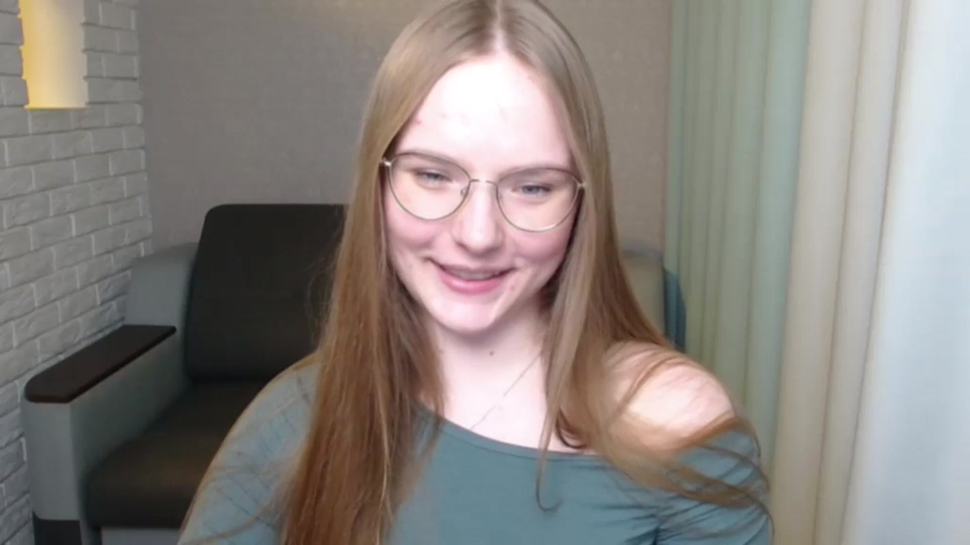 Gallery image thumbnail from Shy_Melany's myfreecams stream on, 06/17/2024, 20:32 image 20 of 20