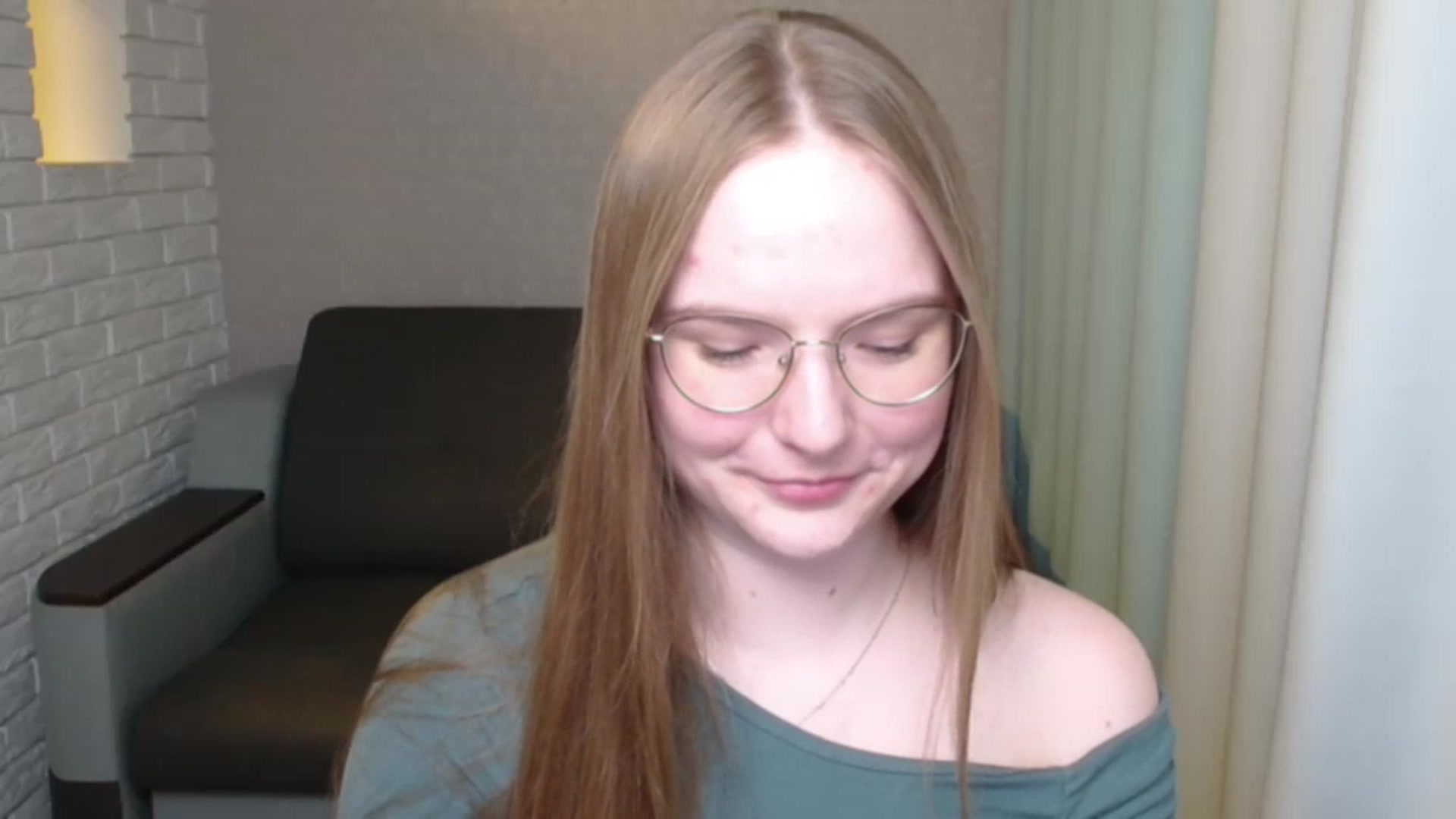 Gallery image thumbnail from Shy_Melany's myfreecams stream on, 06/17/2024, 20:32 image 4 of 20